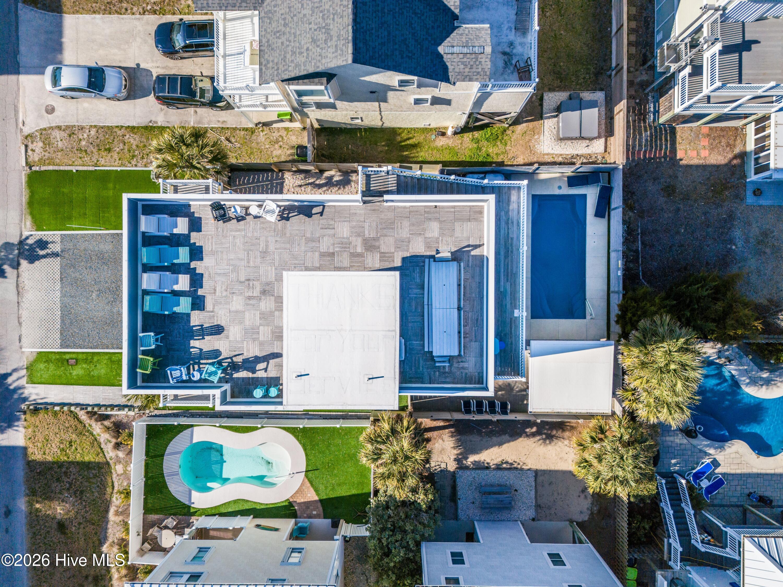 100554934 | Photo 71