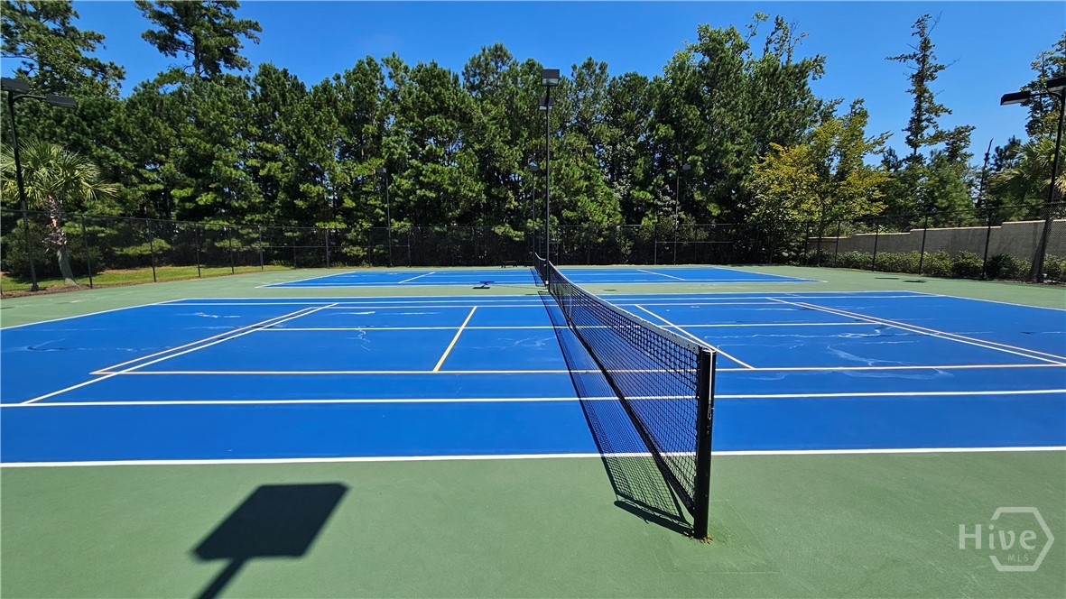 Tennis Court & Pickleball Courts at Highlands Club