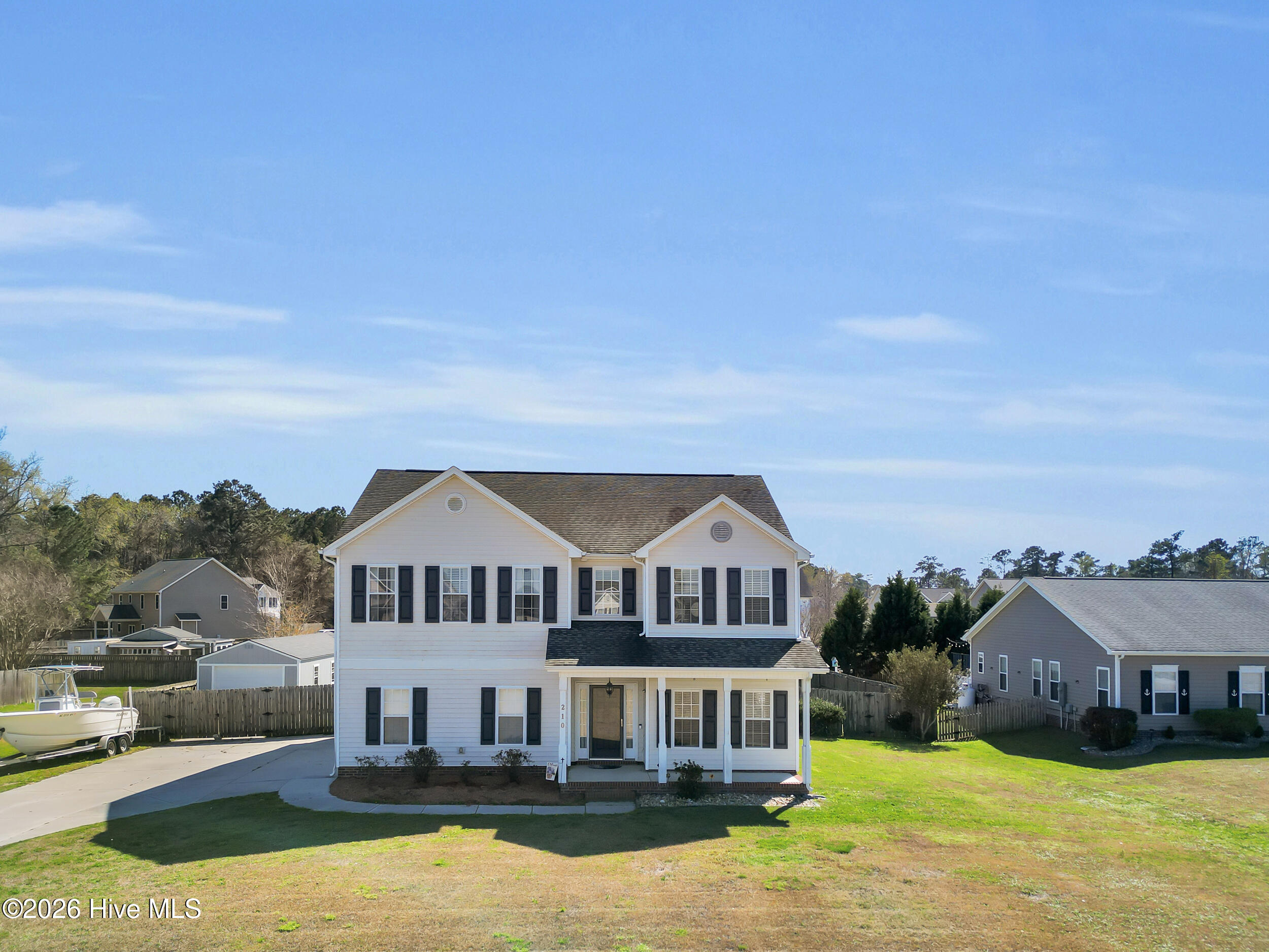 100562636 | Photo 33