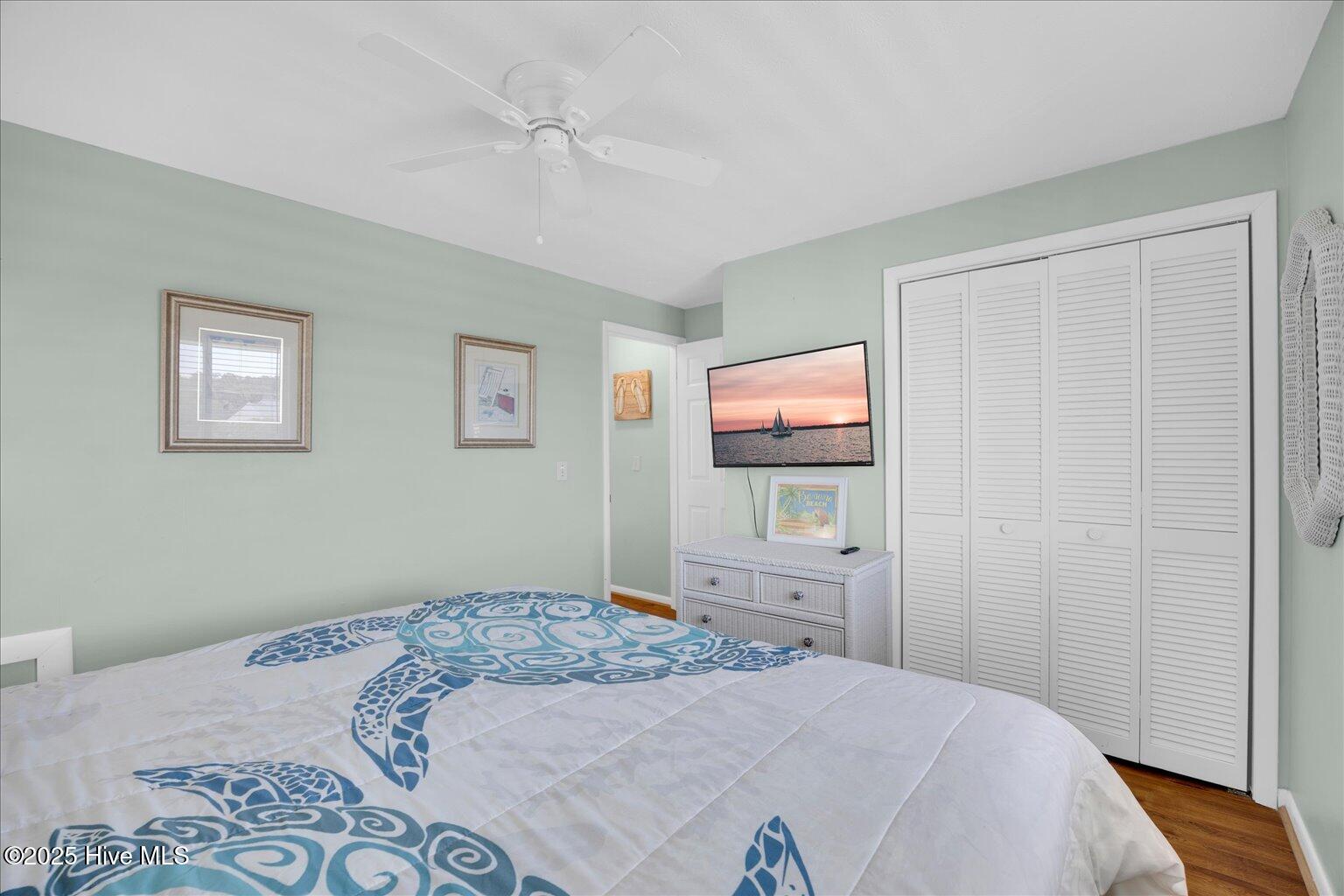 100554957 | Photo 32