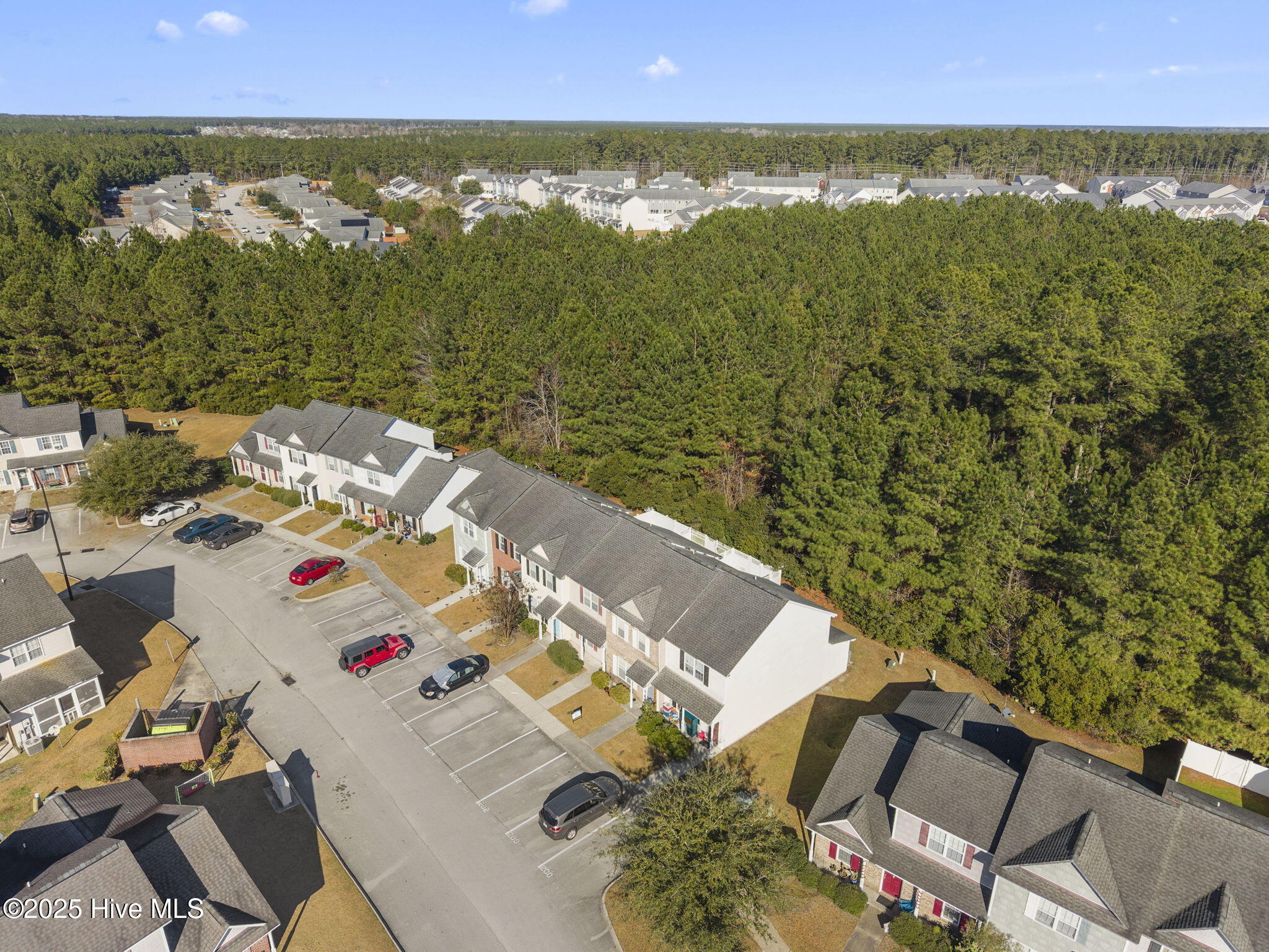 100544905 | Photo 28