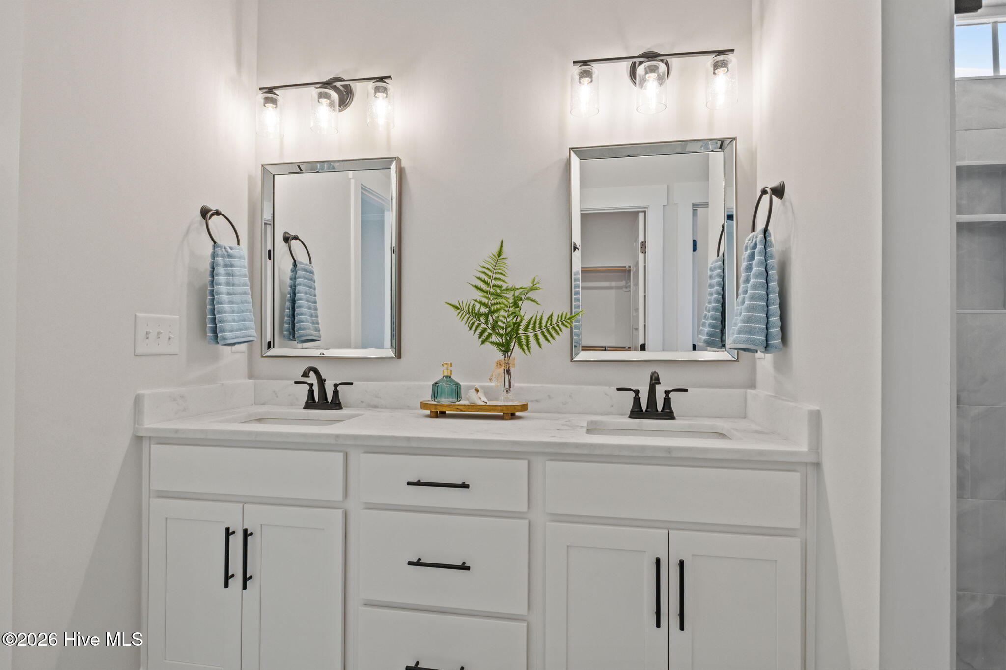 658 Fishermans Point, Newport, NC, 28570