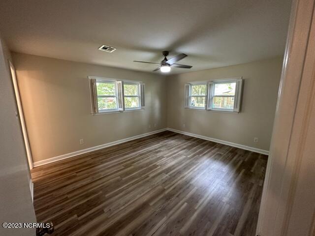 2nd primary suite with connecting bath