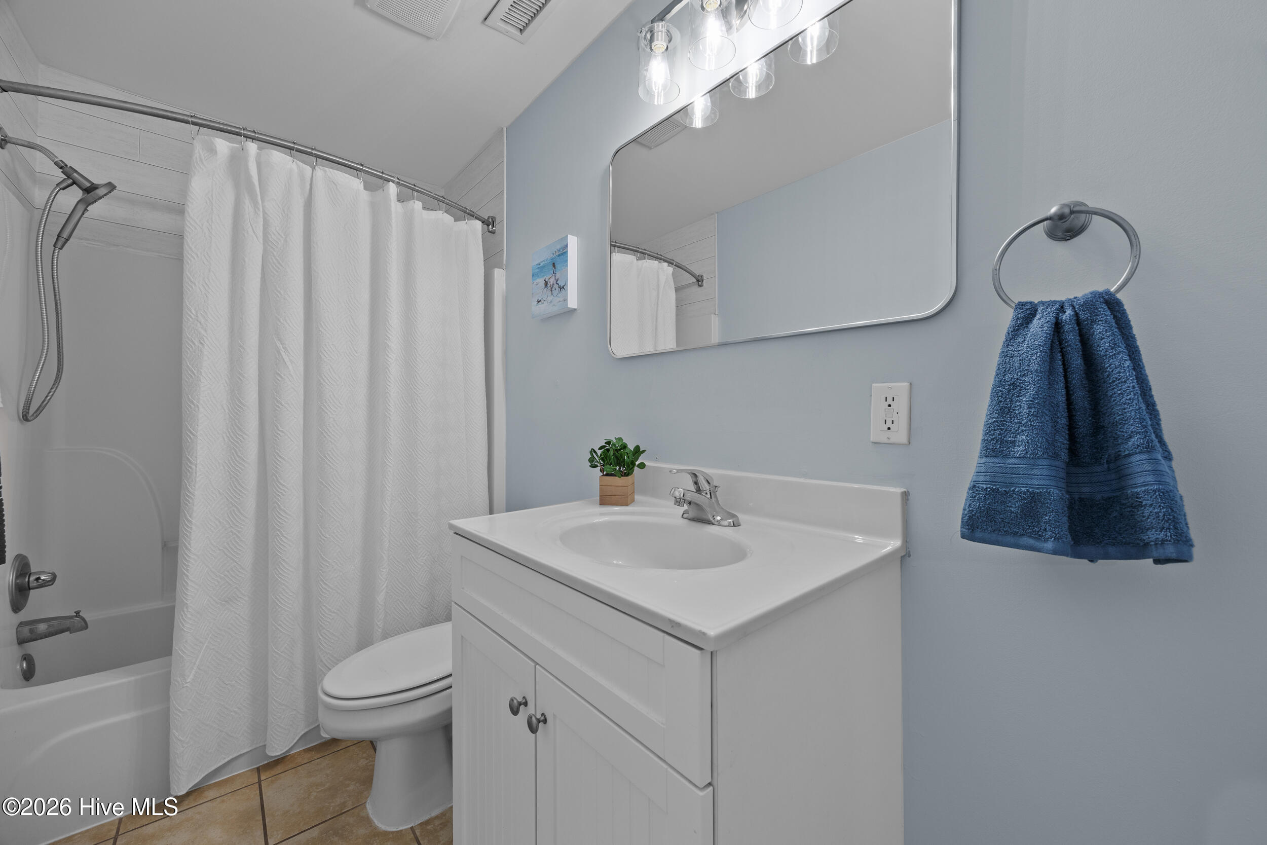 100547253 | Photo 20