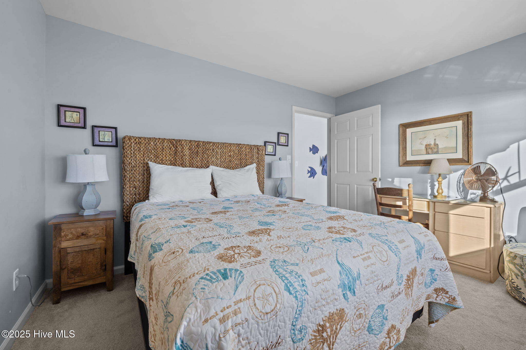 100545212 | Photo 28