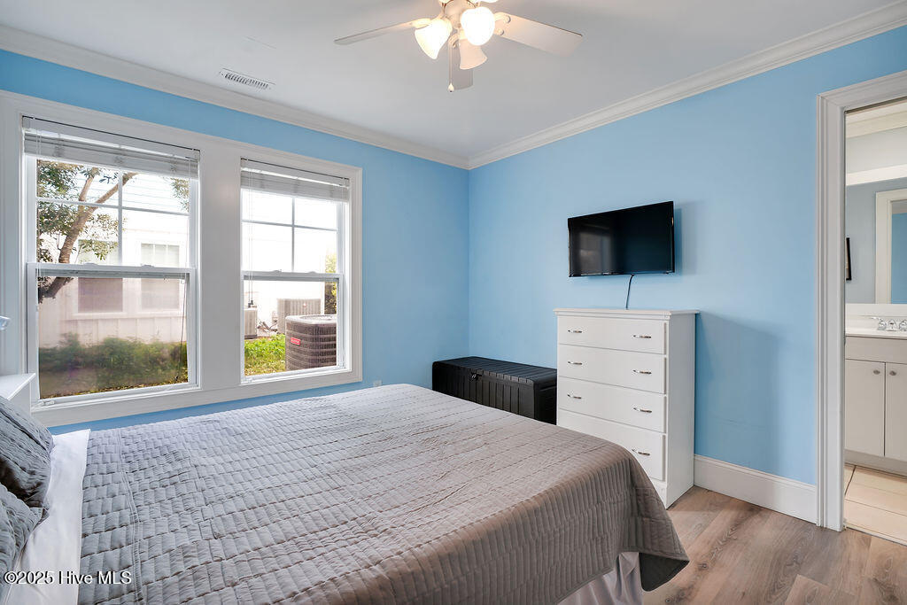 100531448 | Photo 10