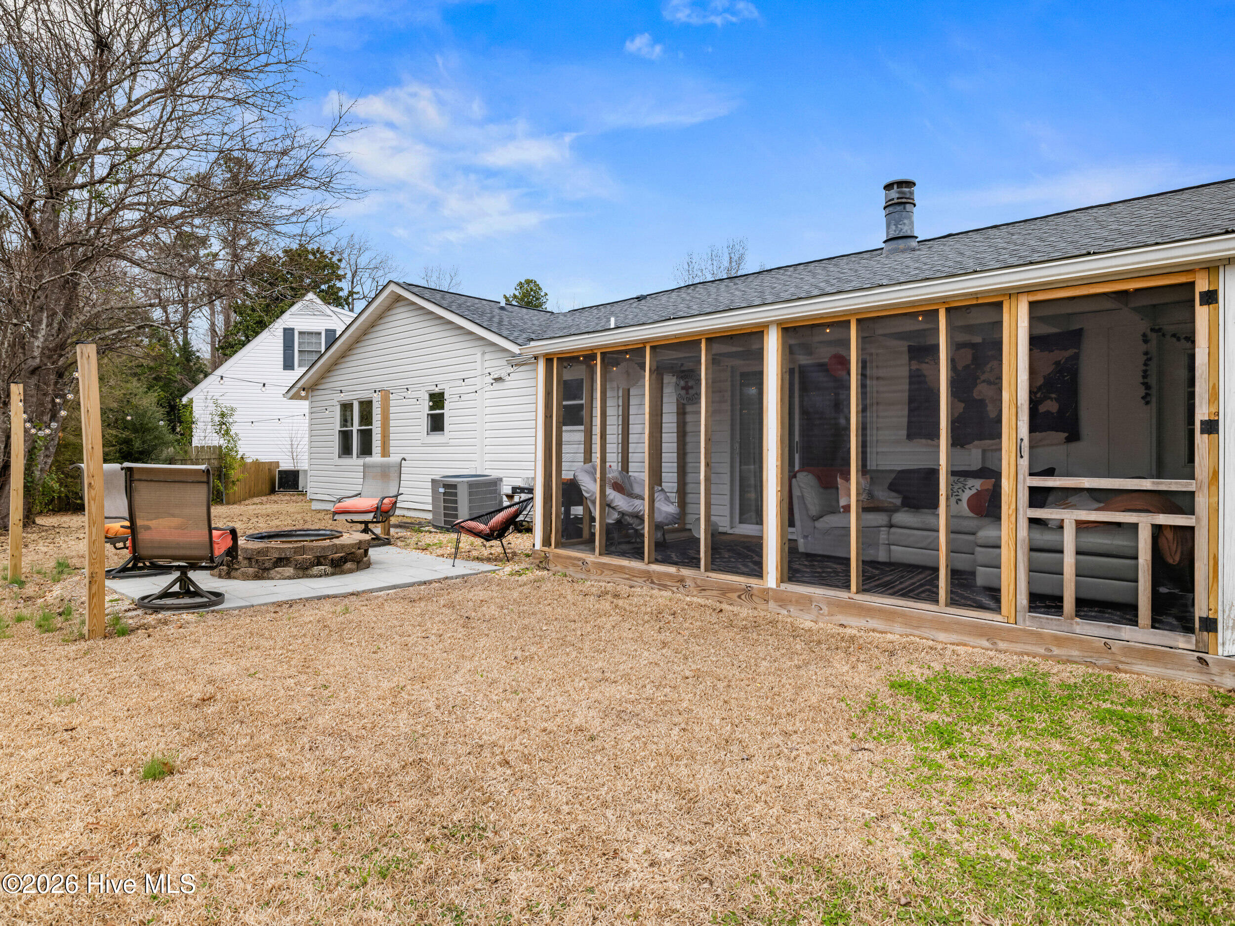 100556726 | Photo 13