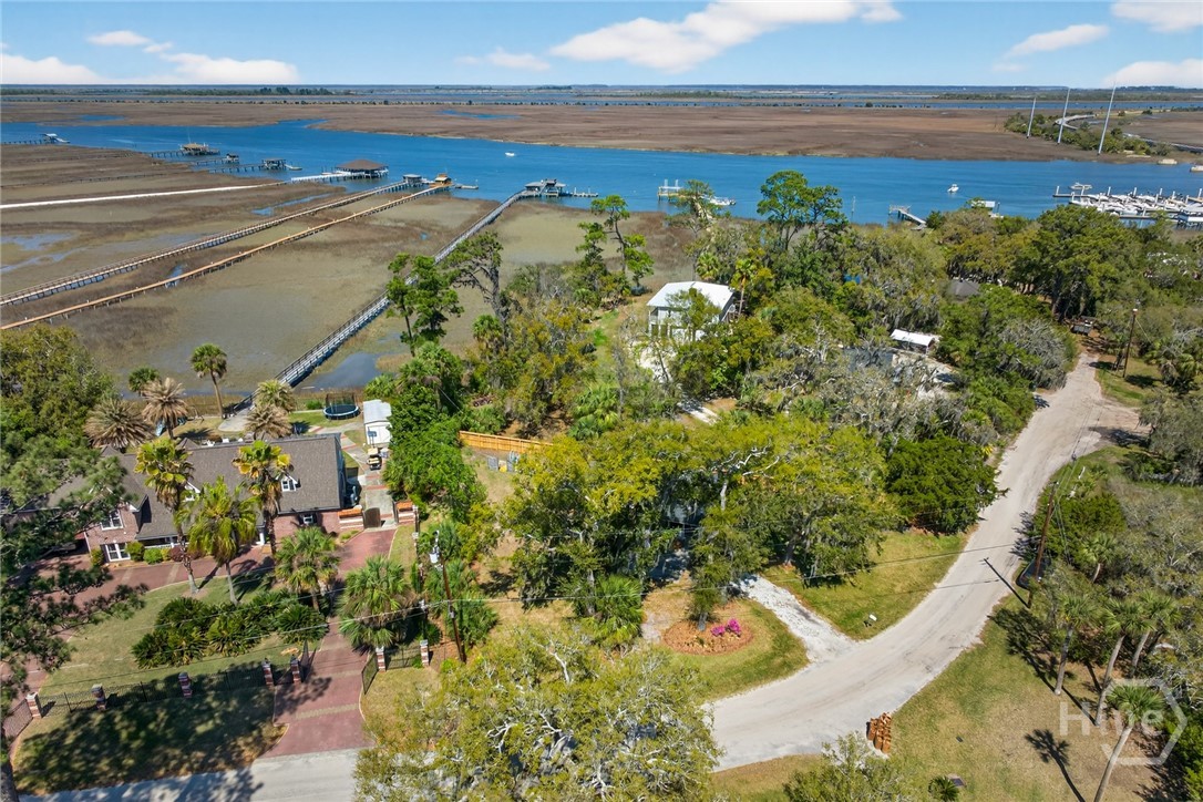 222 East Point Drive, Savannah, GA, 31410