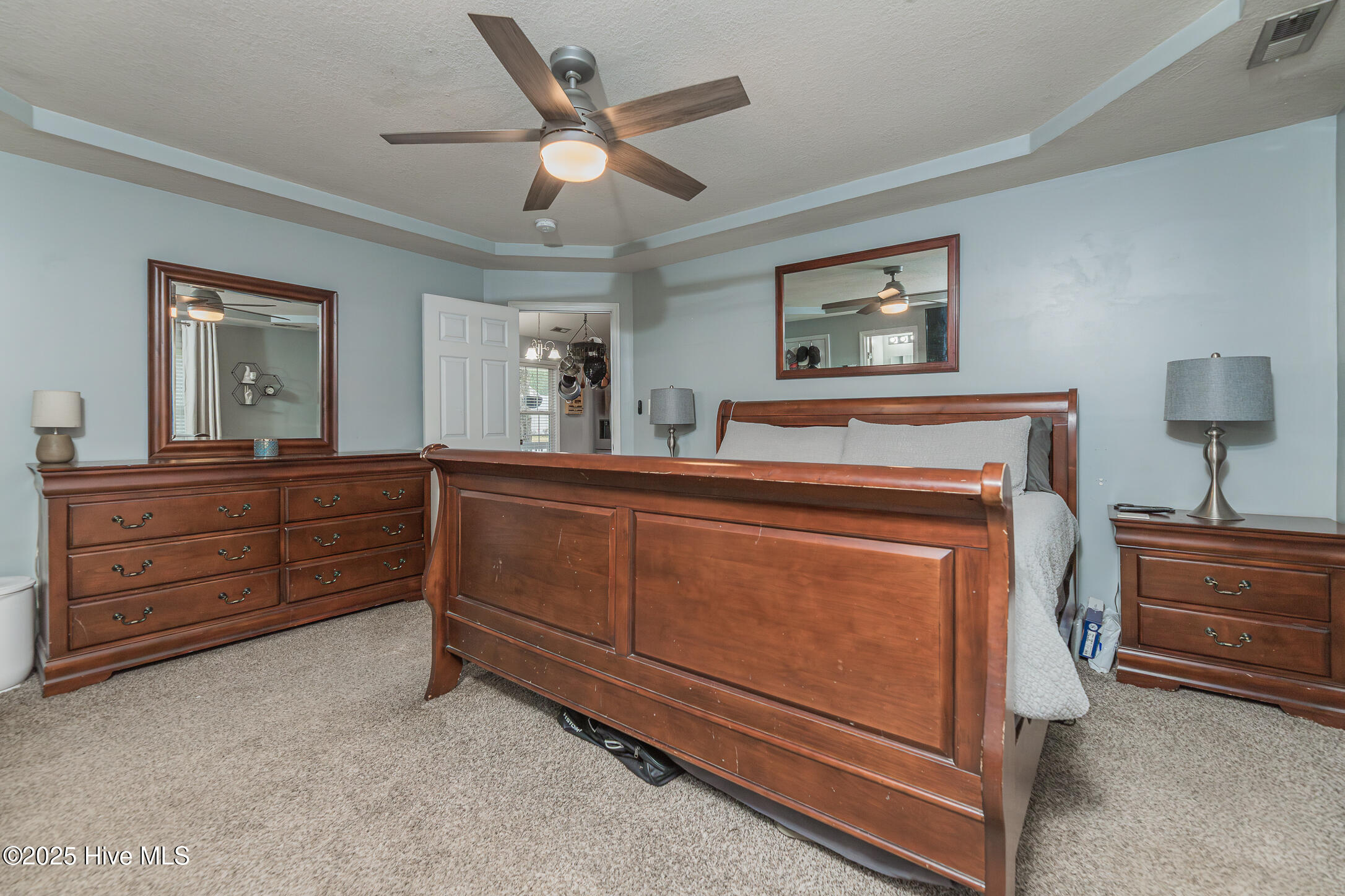 100538539 | Photo 23