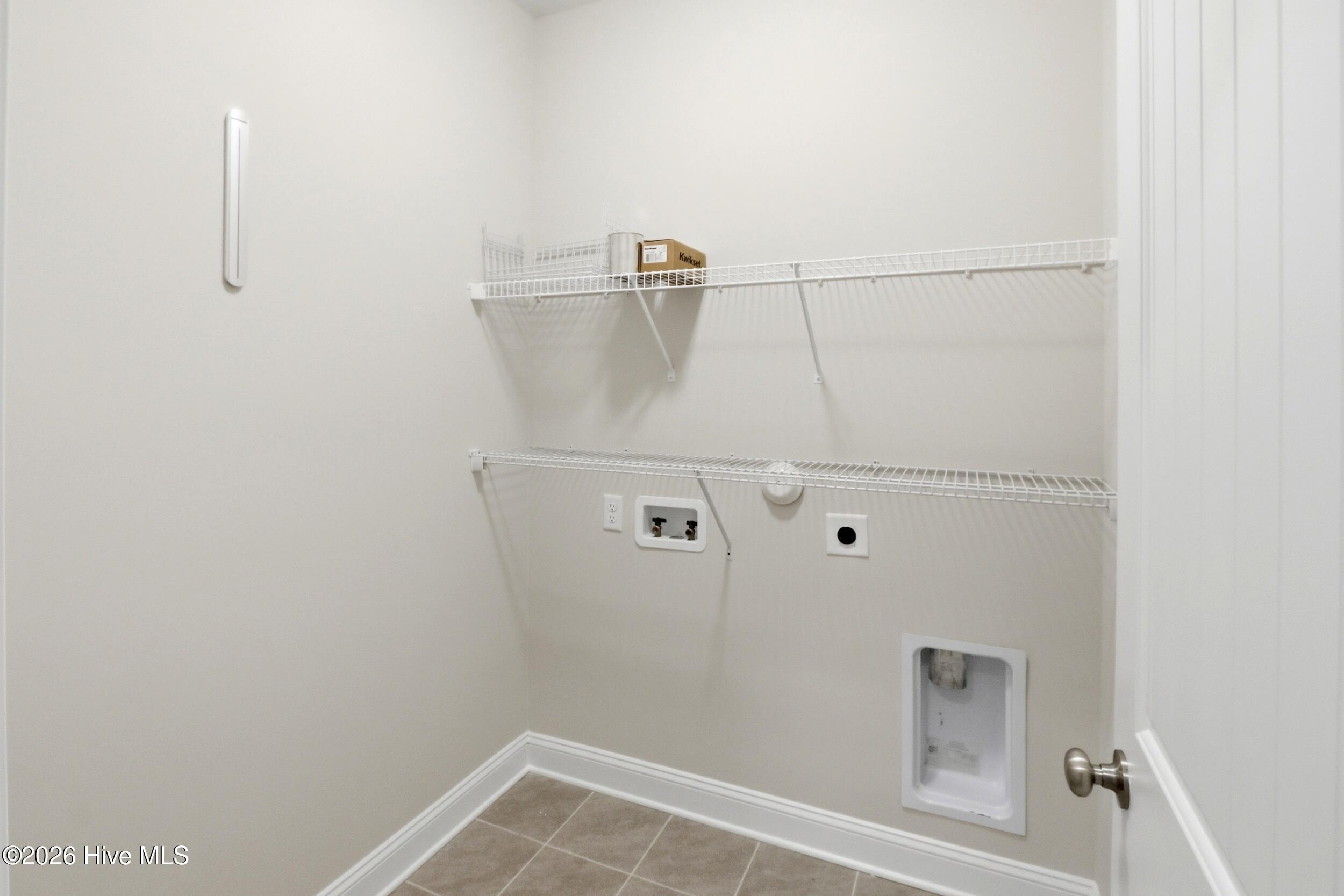 100569035 | Photo 34