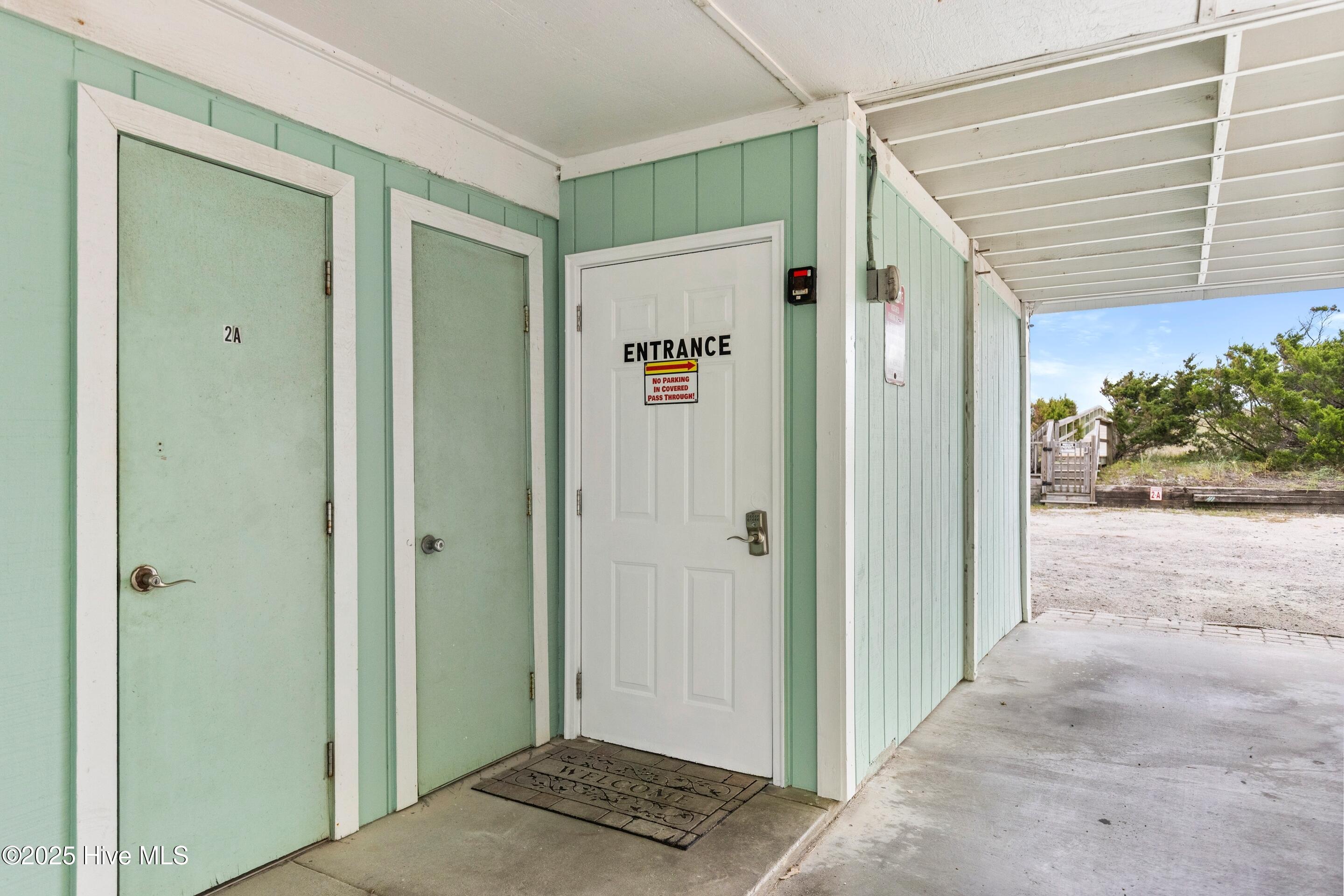 100539934 | Photo 41