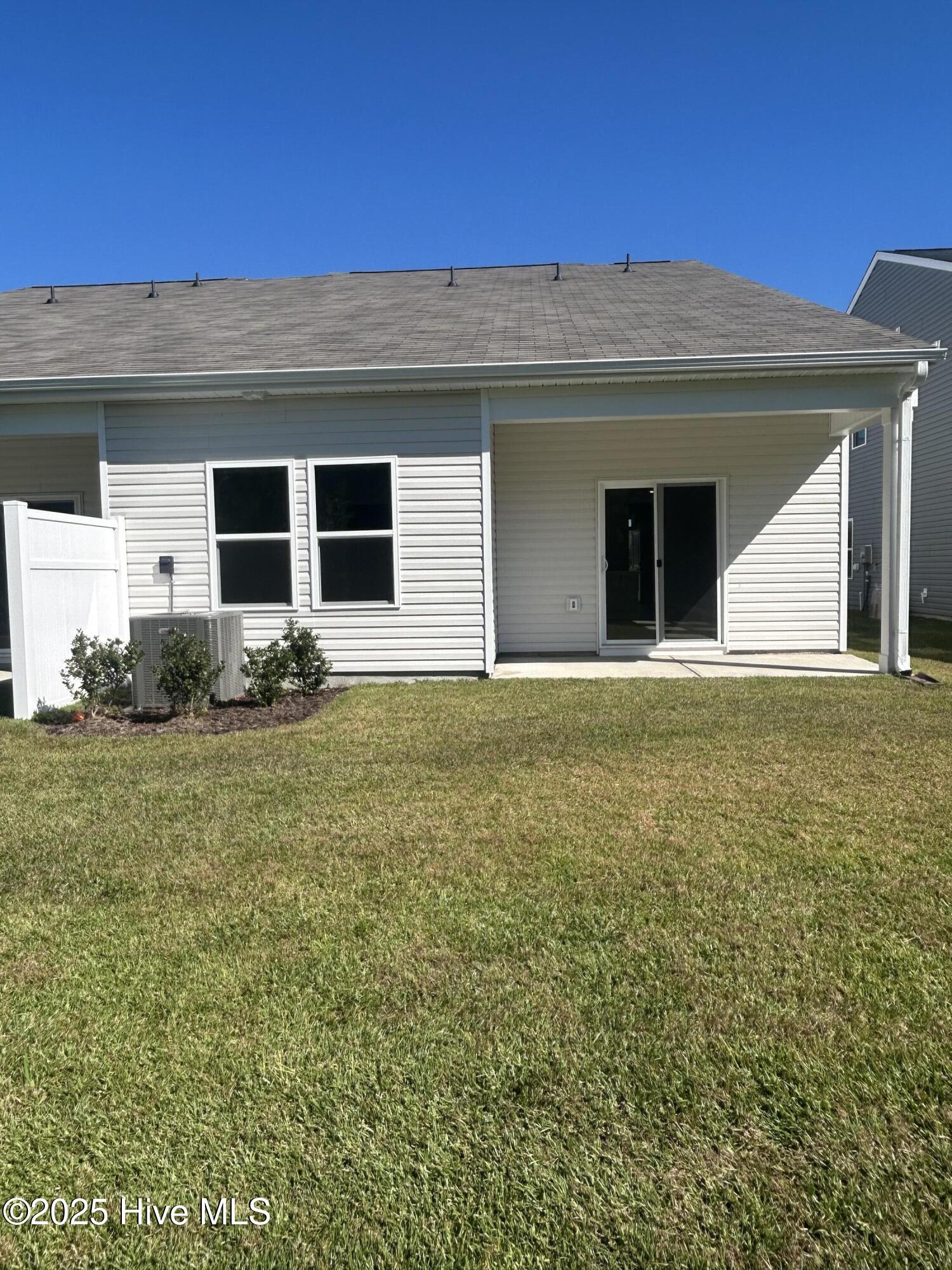 100536959 | Photo 13