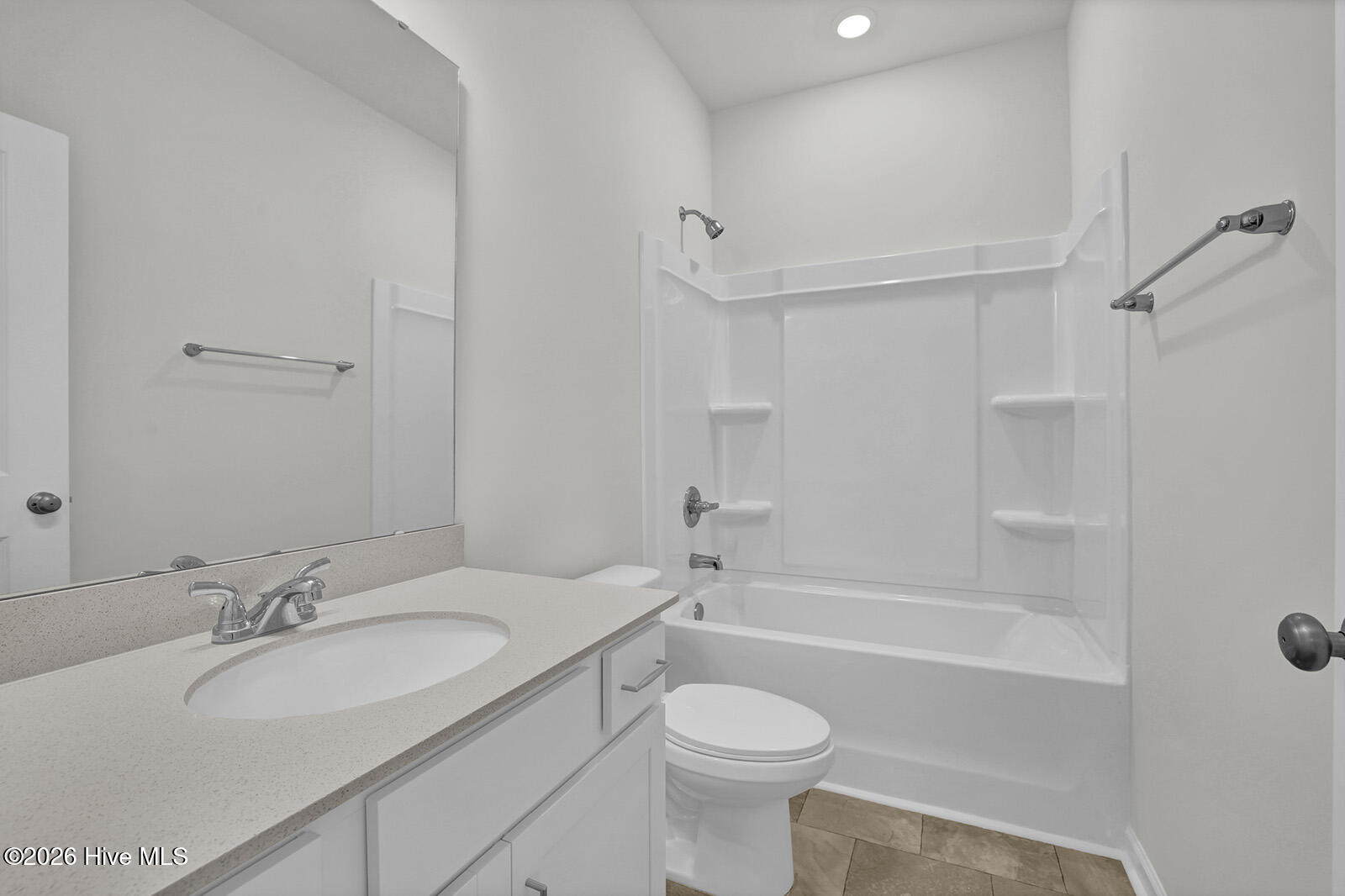 100550111 | Photo 18