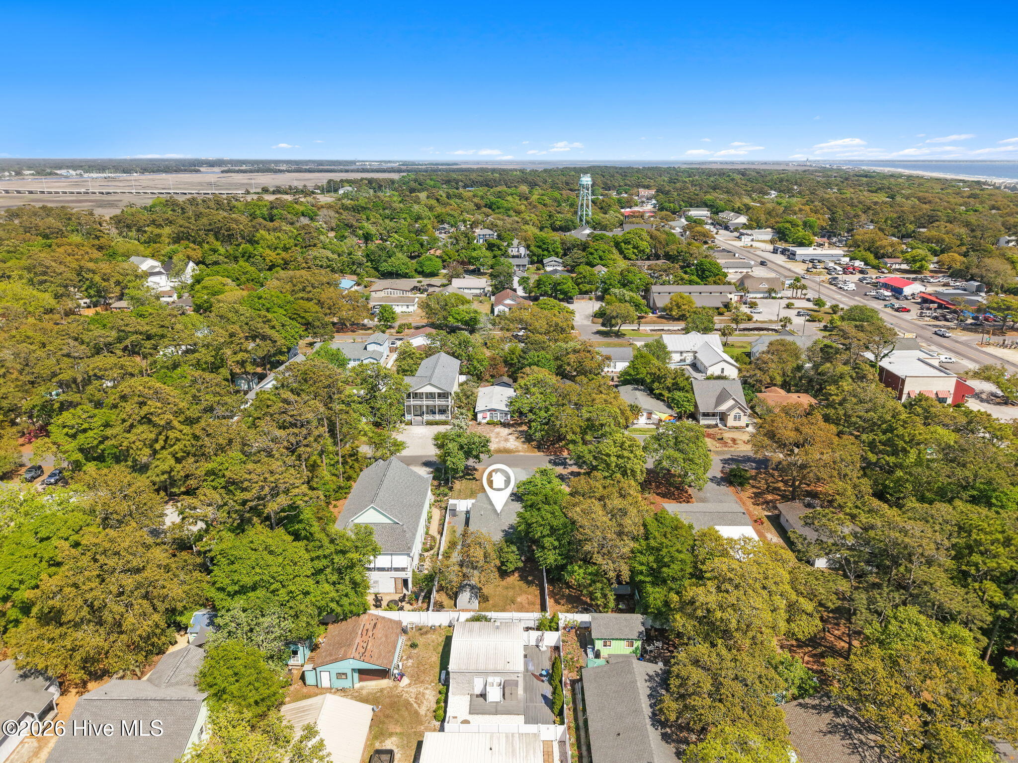 100568132 | Photo 38