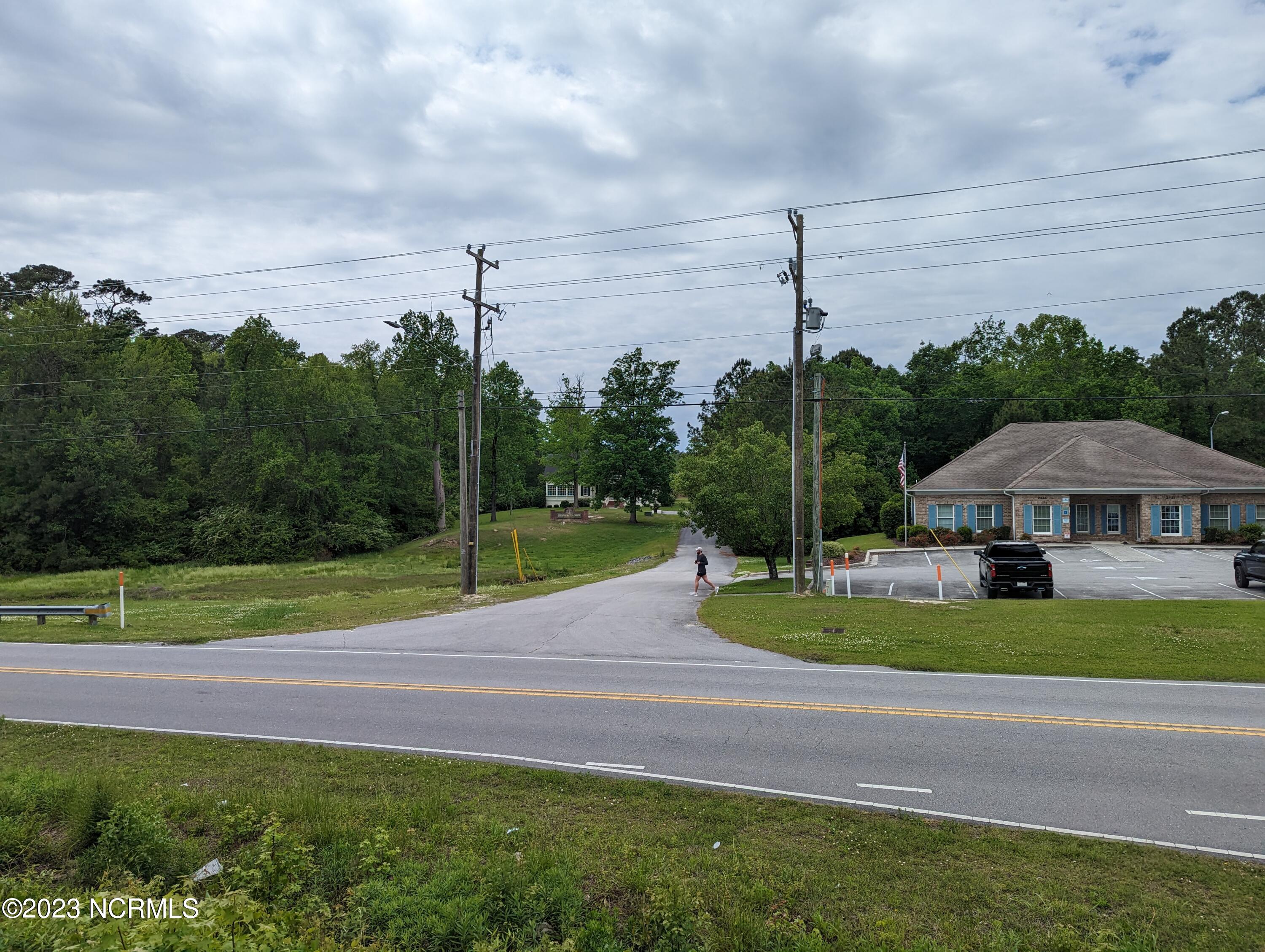 2520 Henderson Drive,Jacksonville
