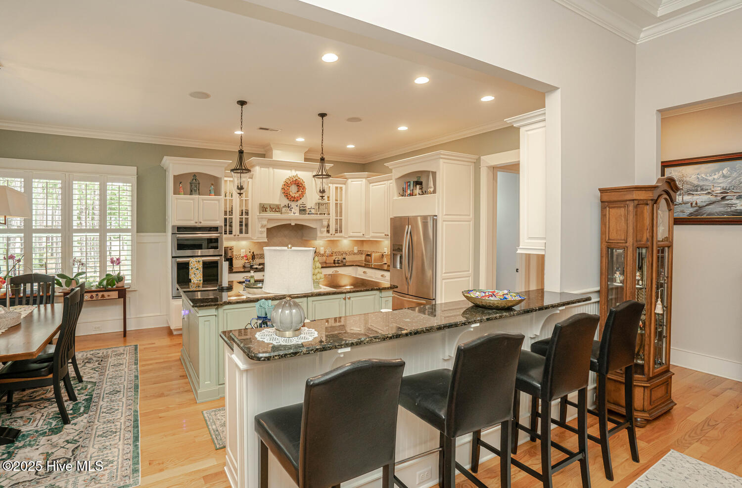 100566478 | Photo 22