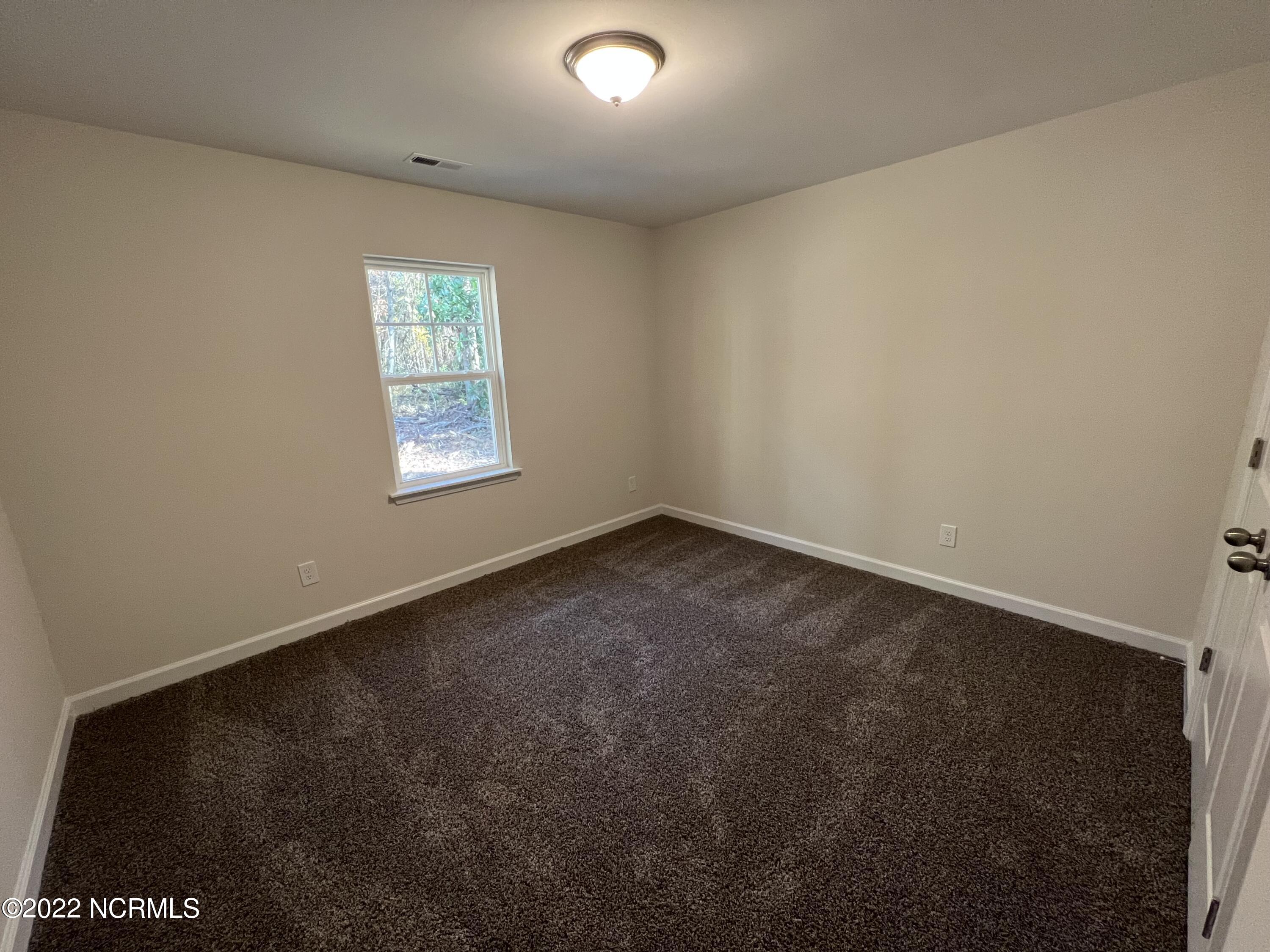 100557445 | Photo 16