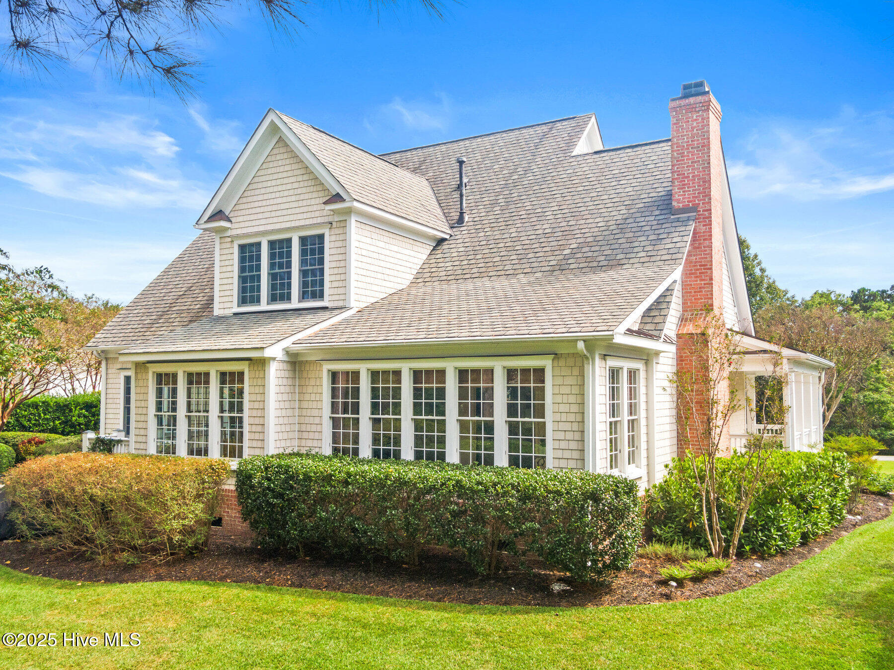 100535740 | Photo 47