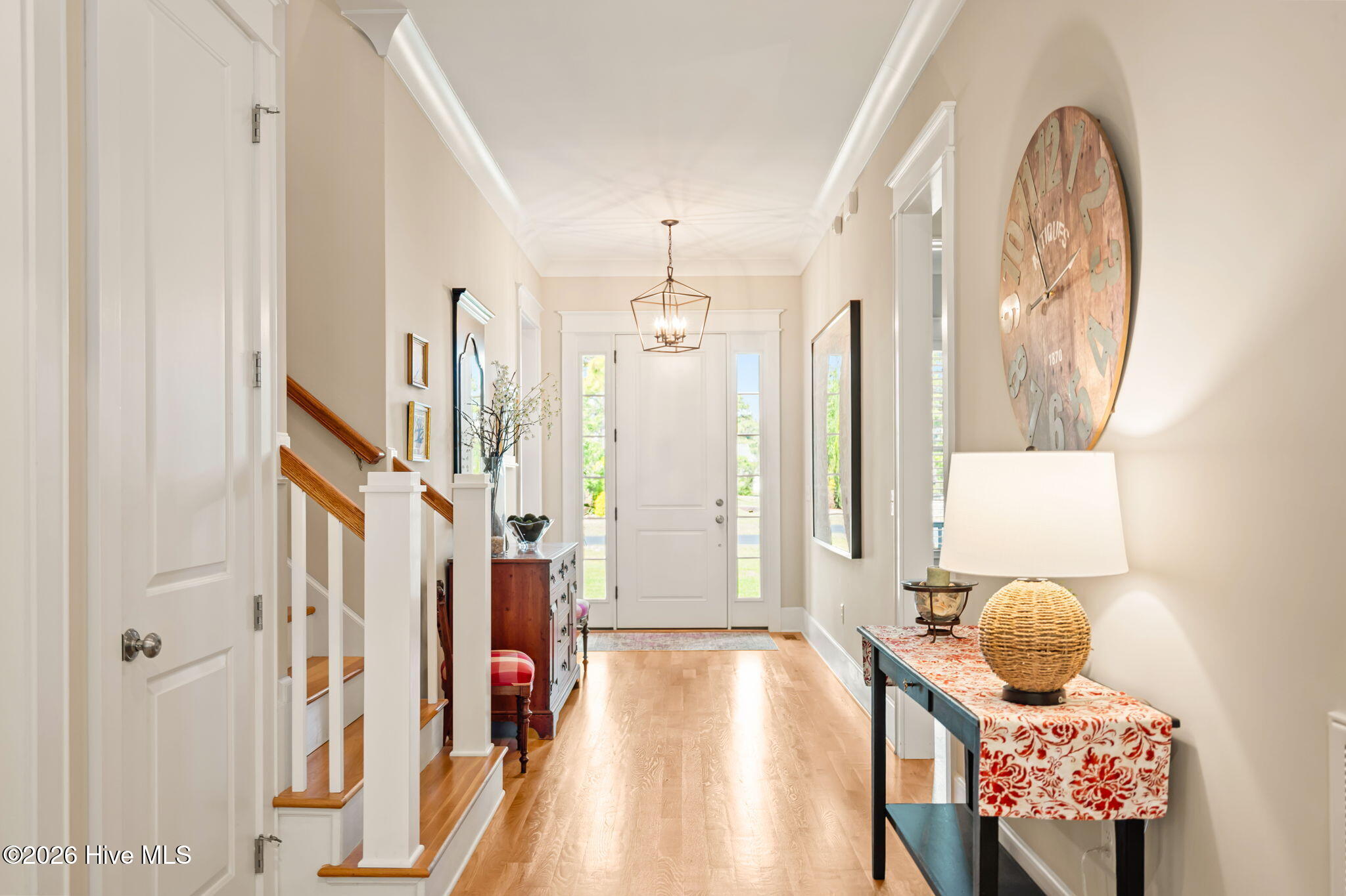 100567886 | Photo 33