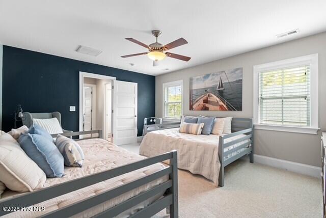 100565384 | Photo 35