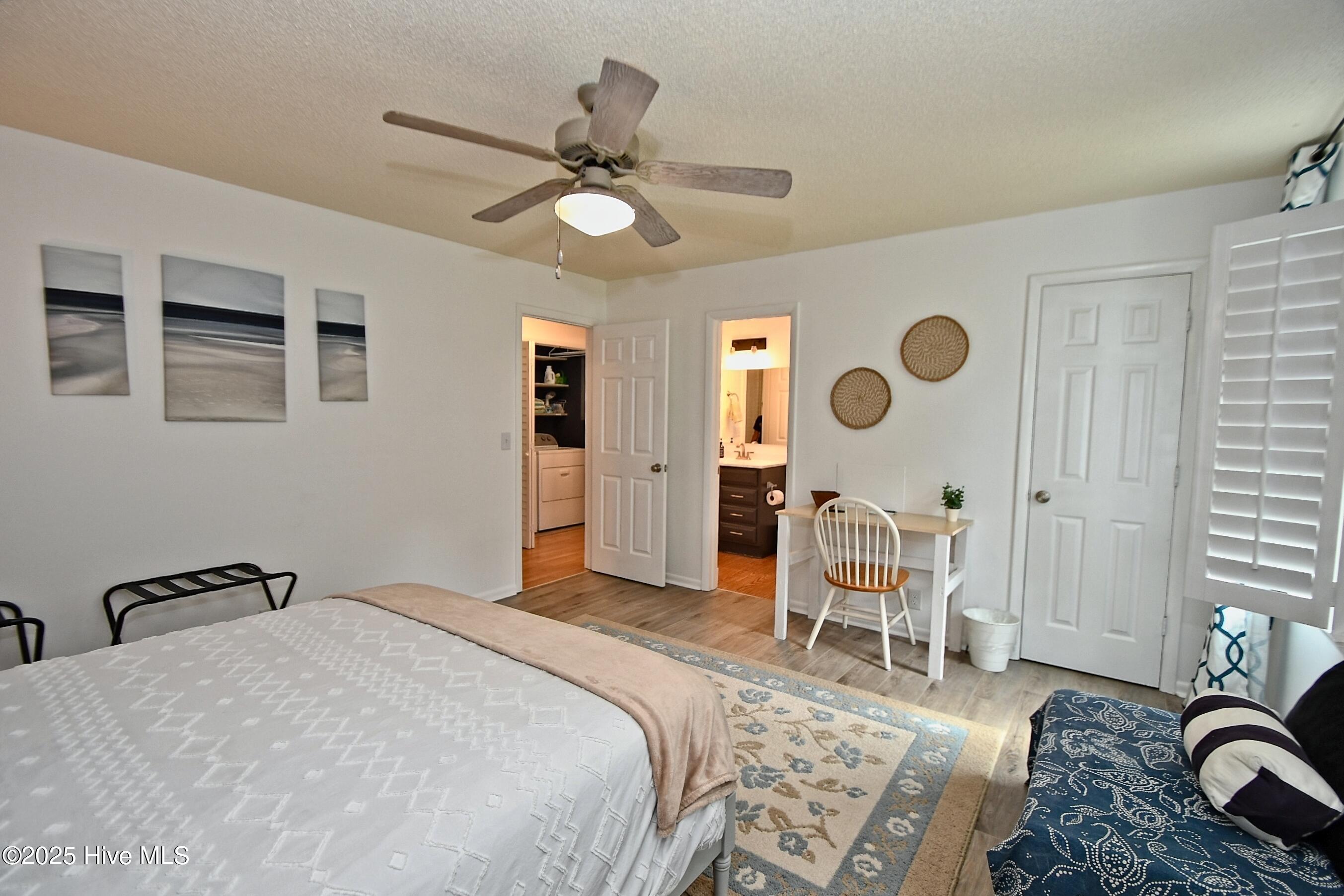 100523819 | Photo 32