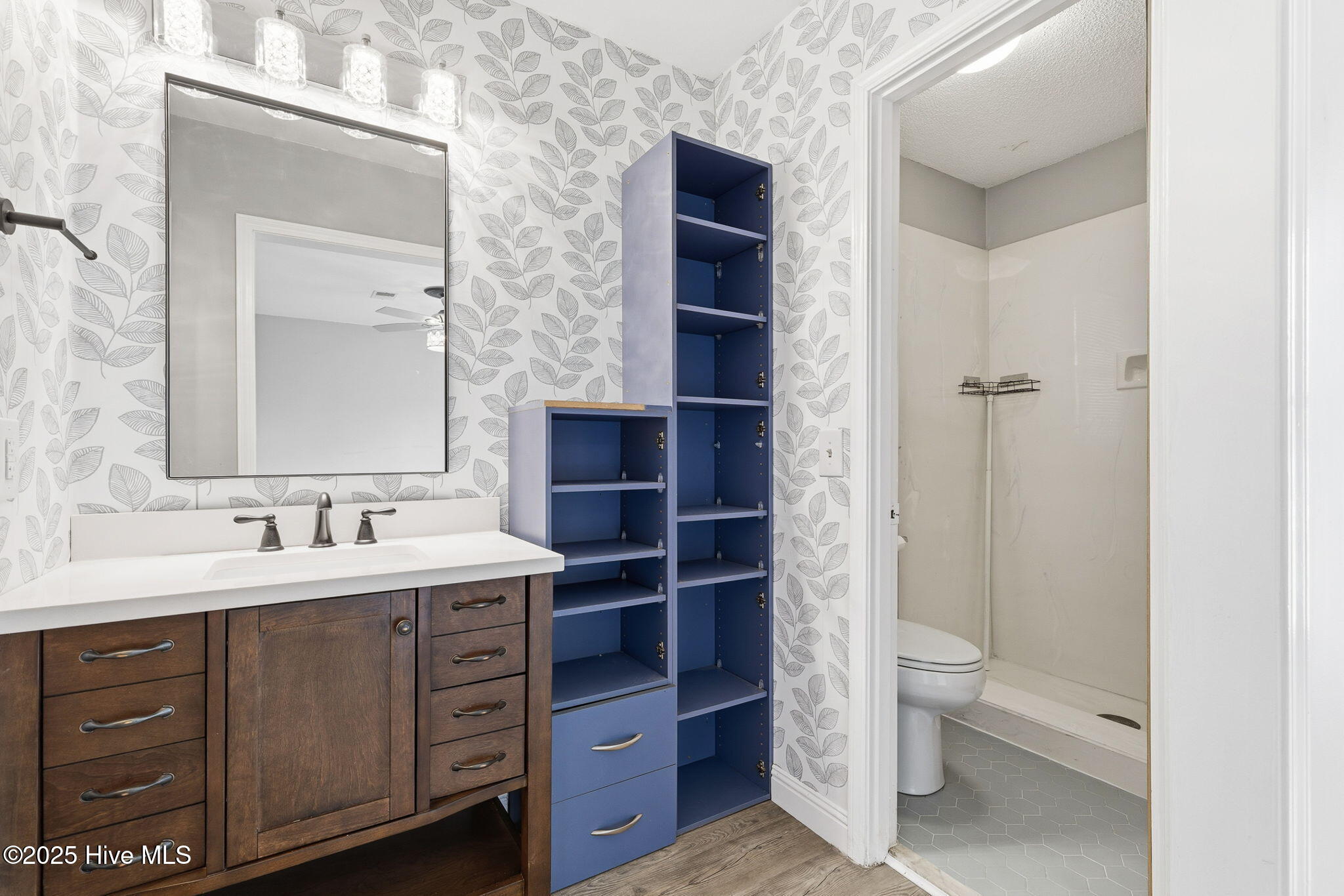 100539016 | Photo 31