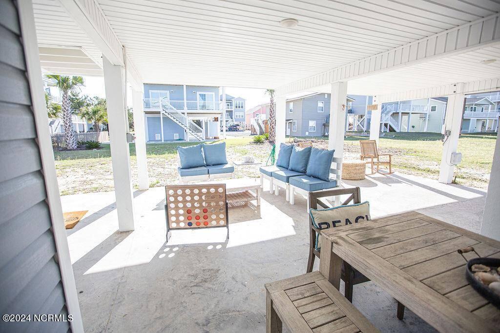 100558410 | Photo 45