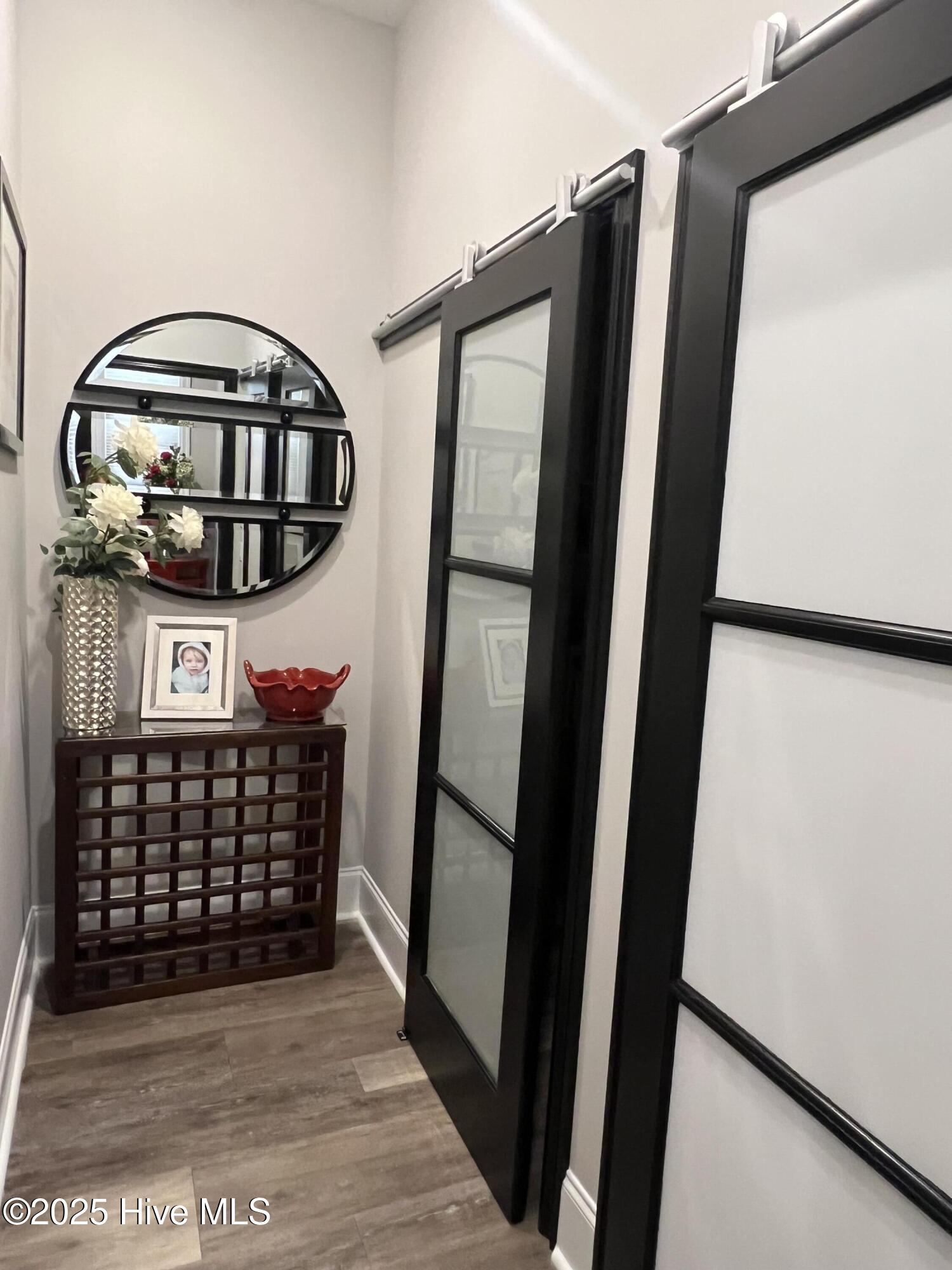 100550746 | Photo 29