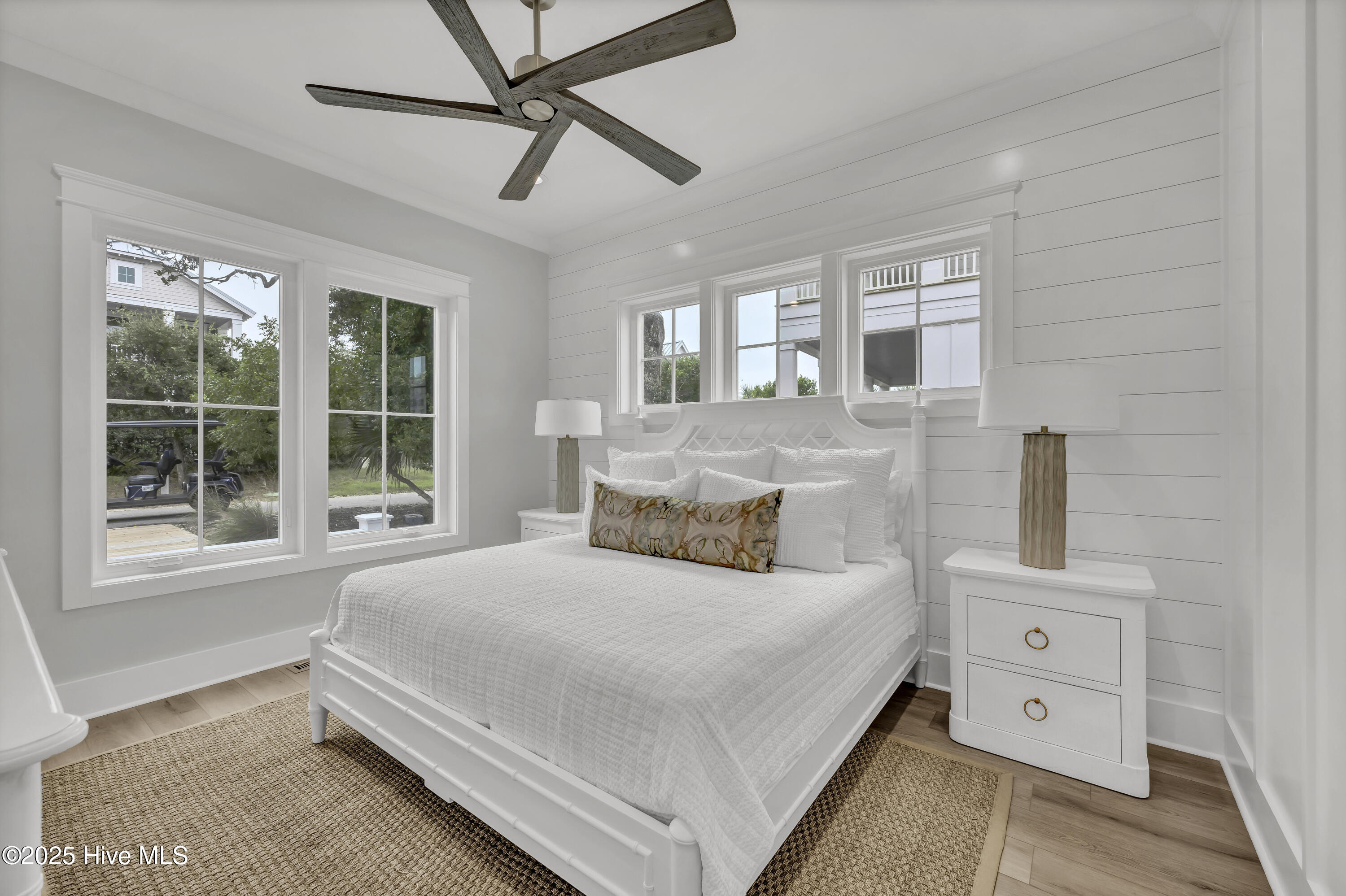 100507962 | Photo 18