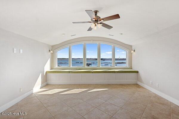 100487691 | Photo 21