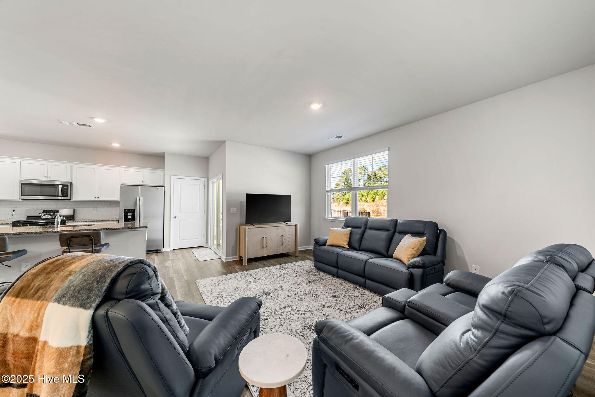 100539912 | Photo 18