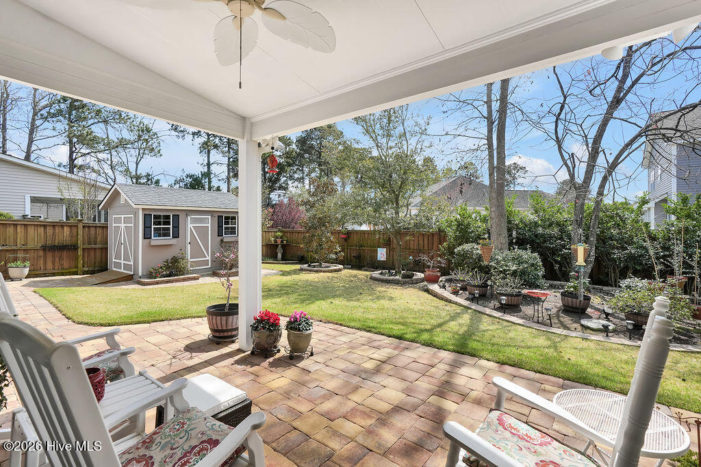 100561587 | Photo 35