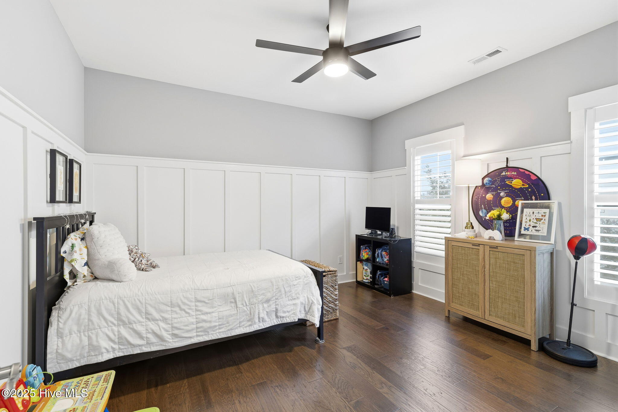 100540191 | Photo 31