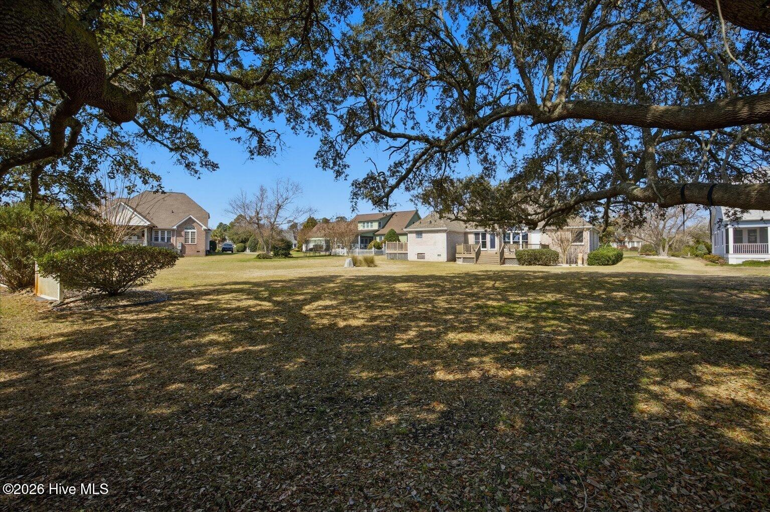 100560950 | Photo 43