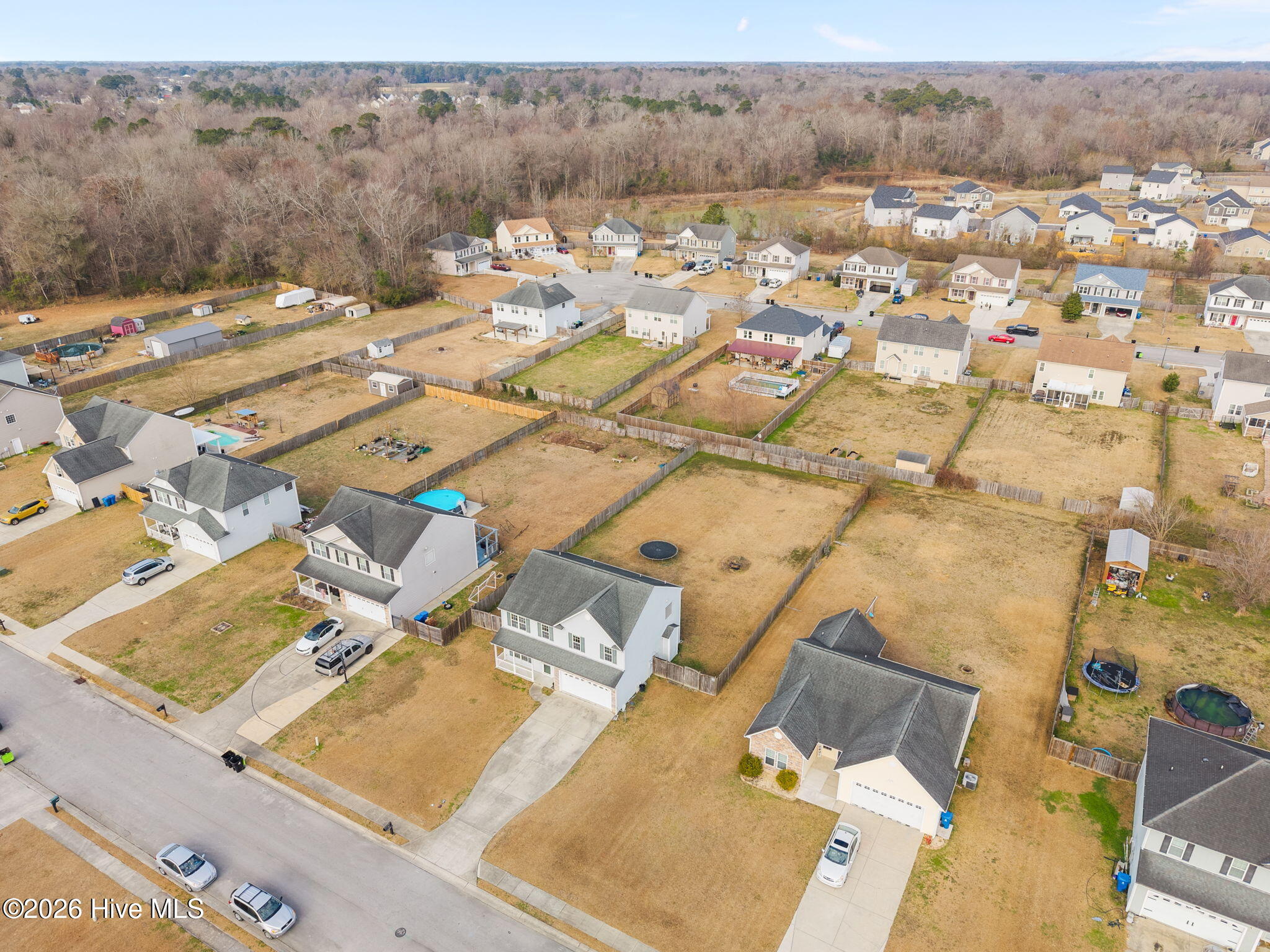 100550928 | Photo 35