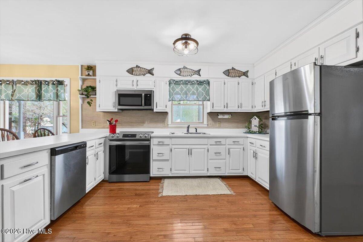 100554267 | Photo 11