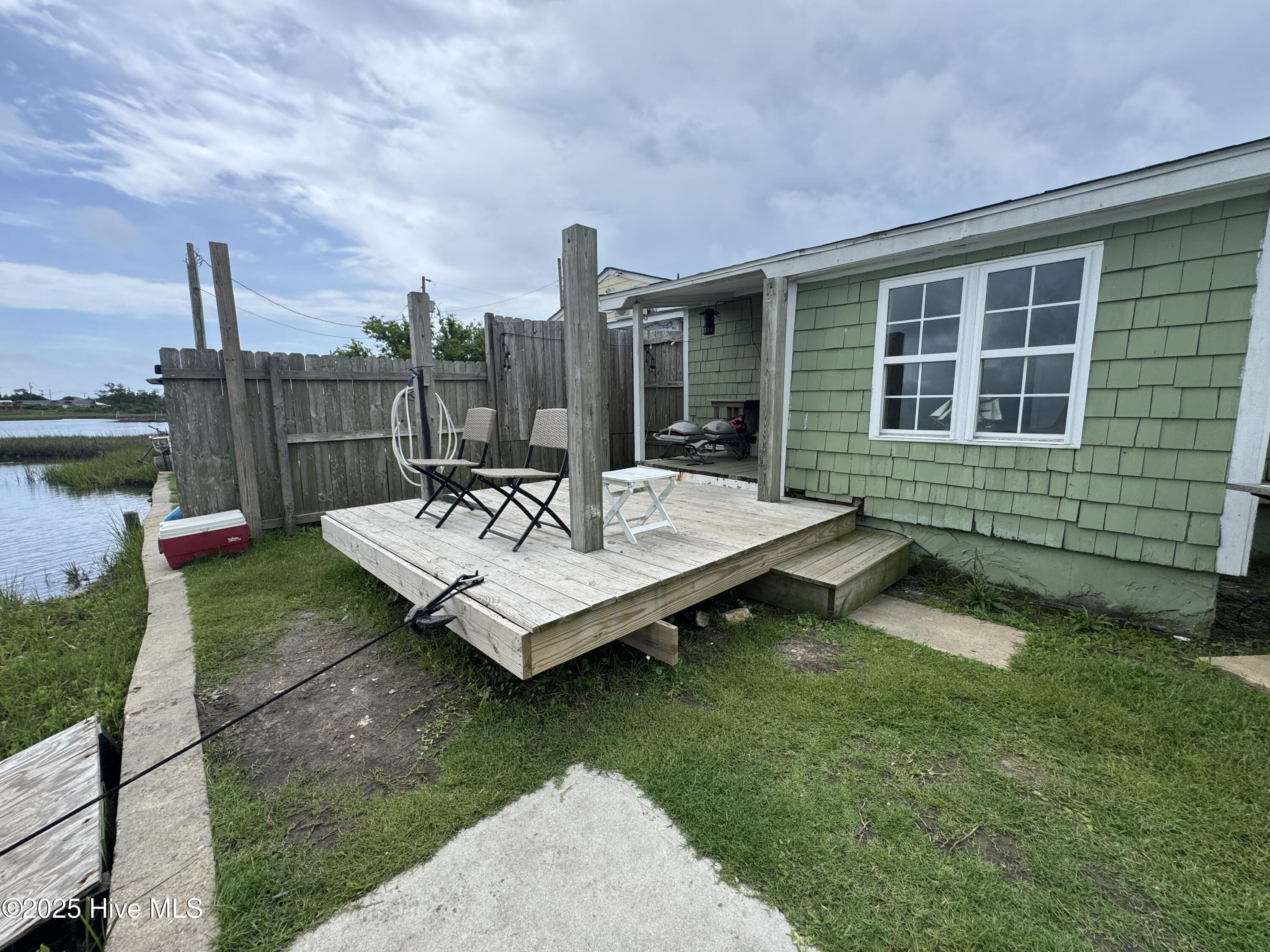 Homes for sale in Cedar Point, NC | 121 Cedar Point Blvd, Cedar Point, NC 28584 | MLS# 100515345