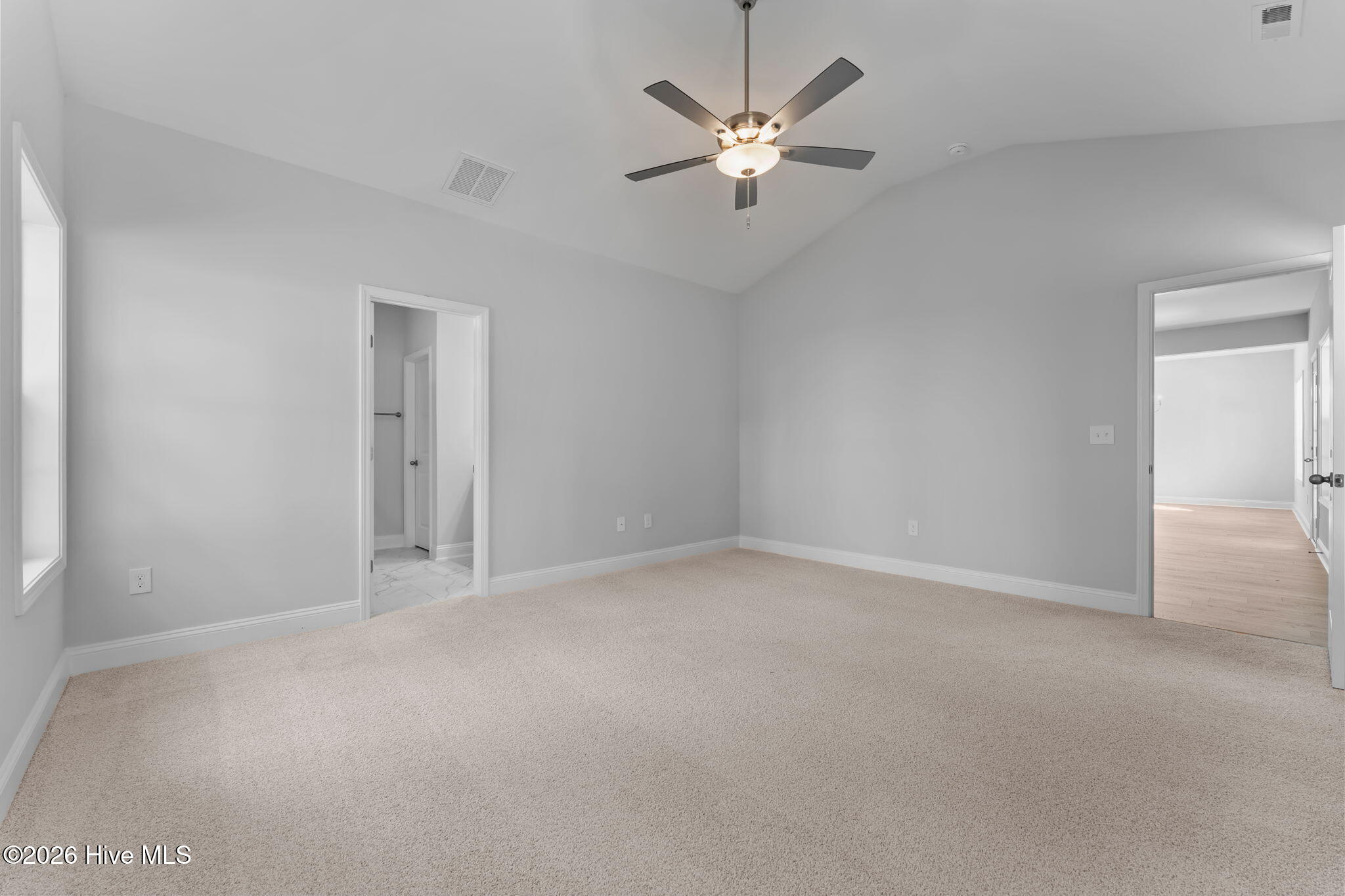 180 Longleaf Drive