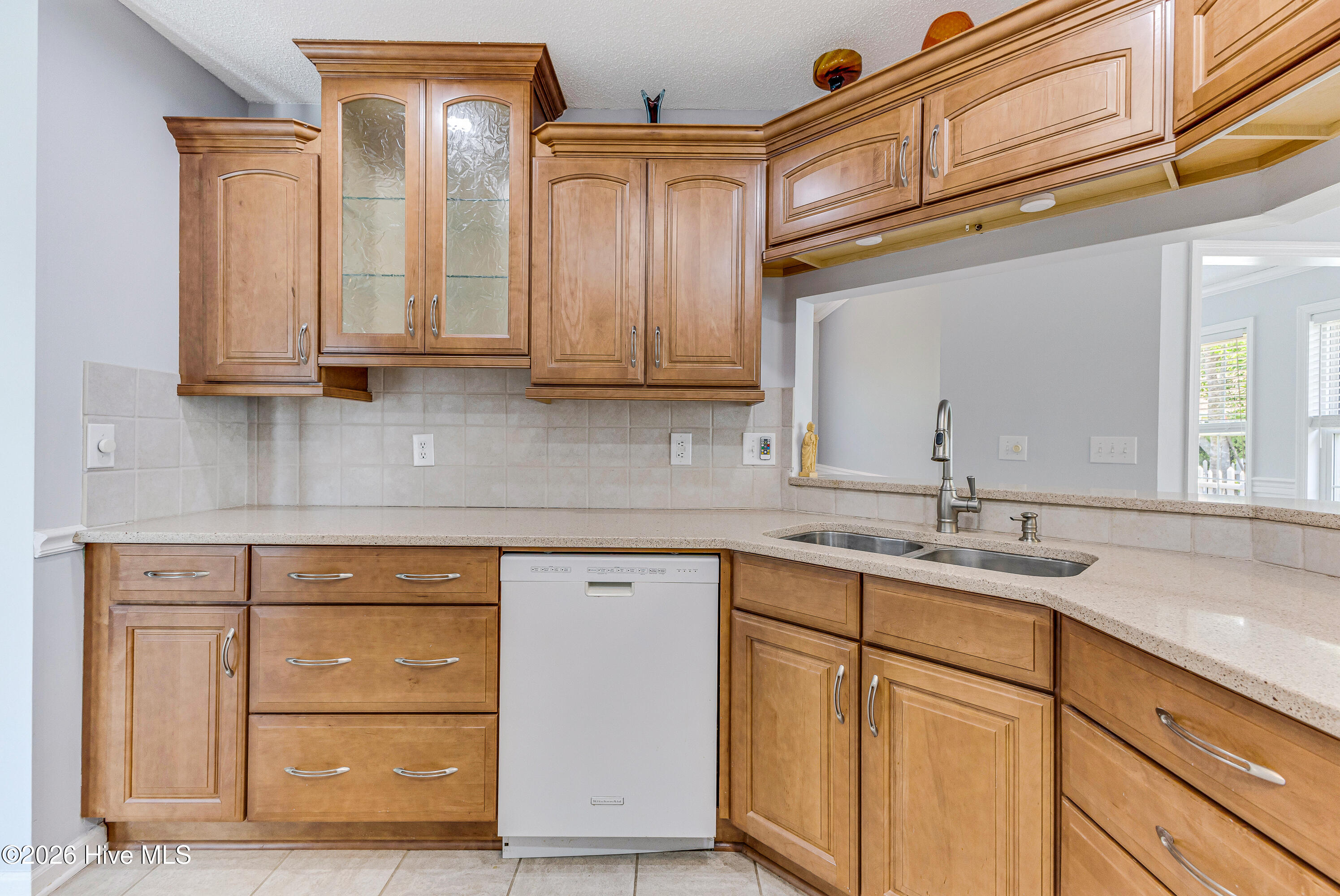 100568217 | Photo 17