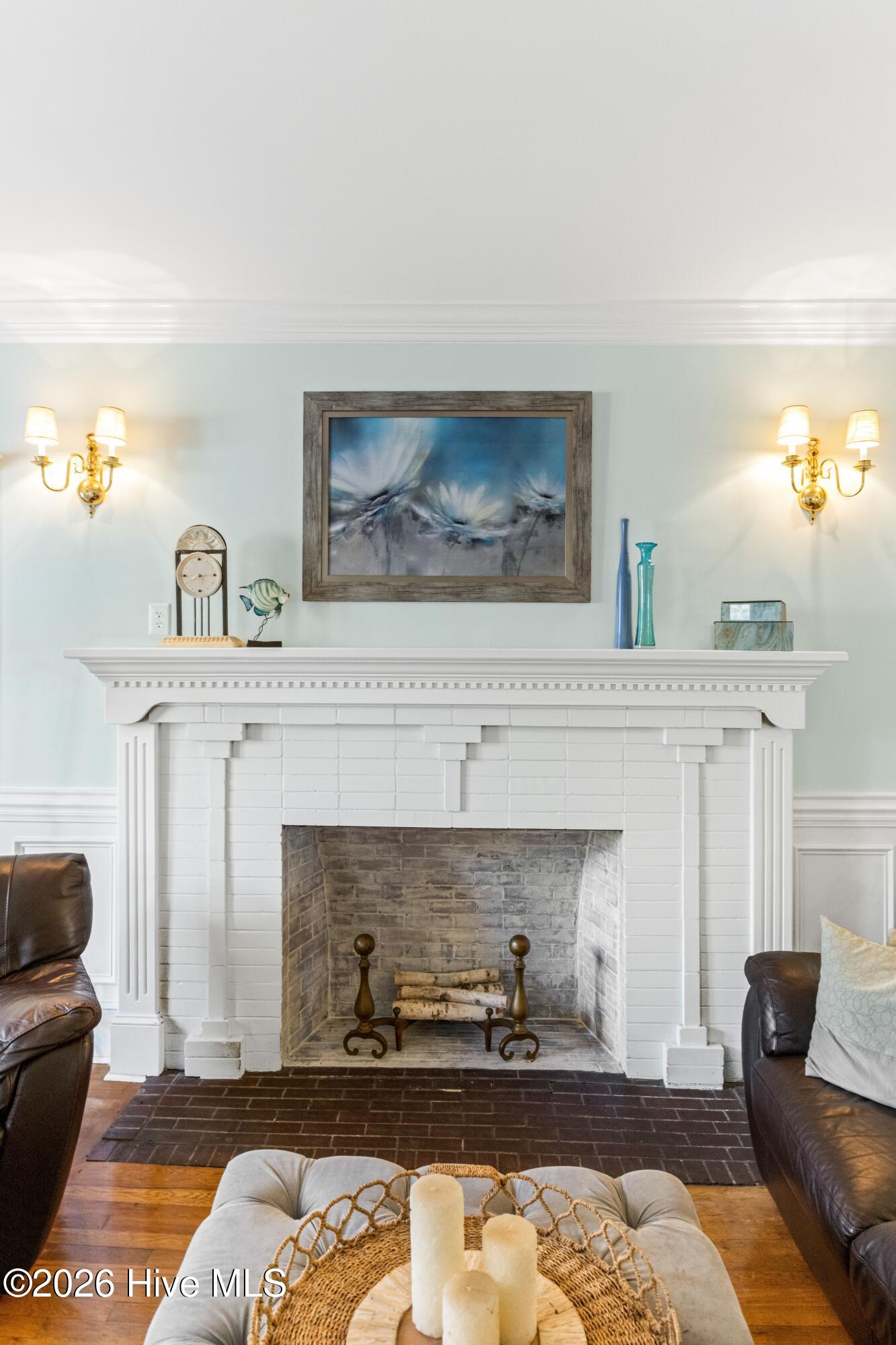 100560142 | Photo 13