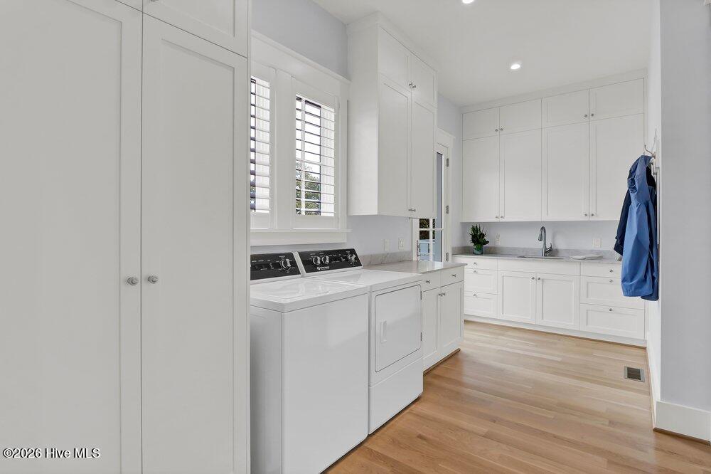 100552560 | Photo 29