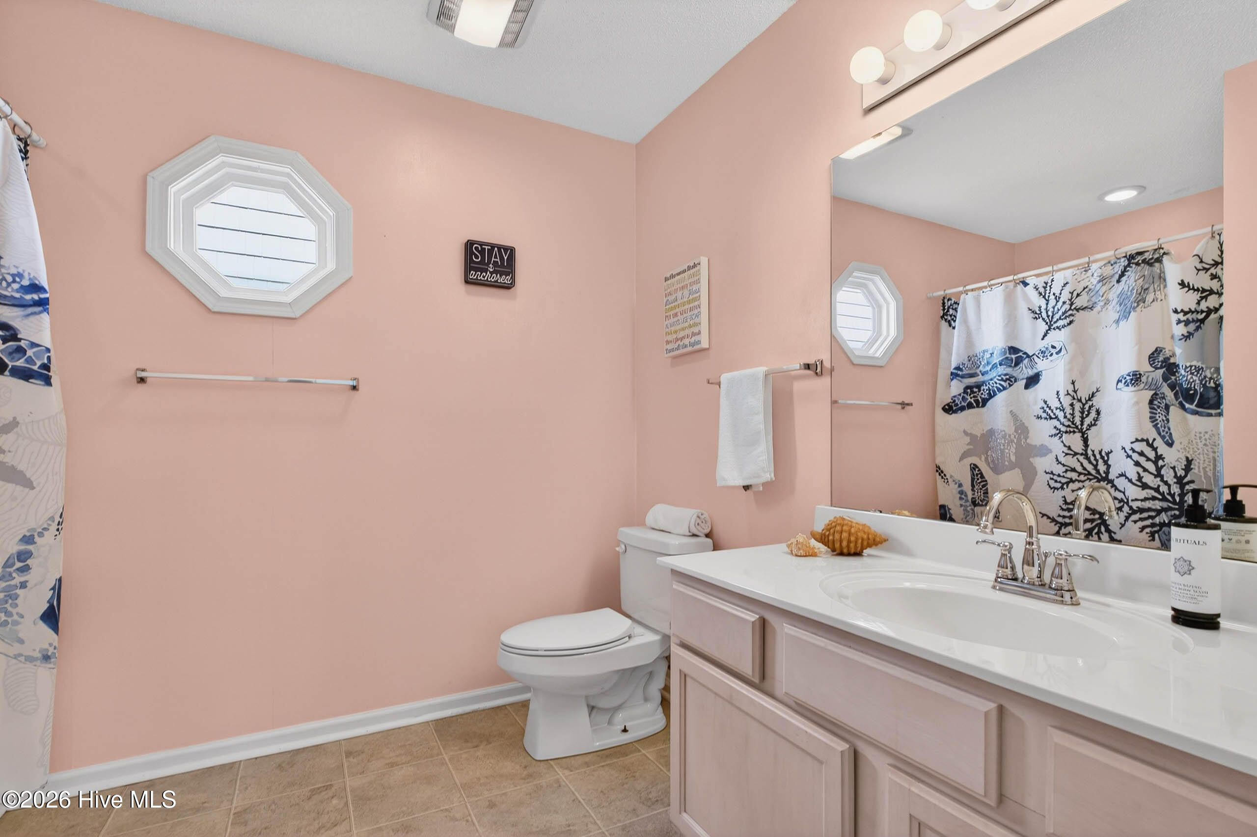 100563035 | Photo 29