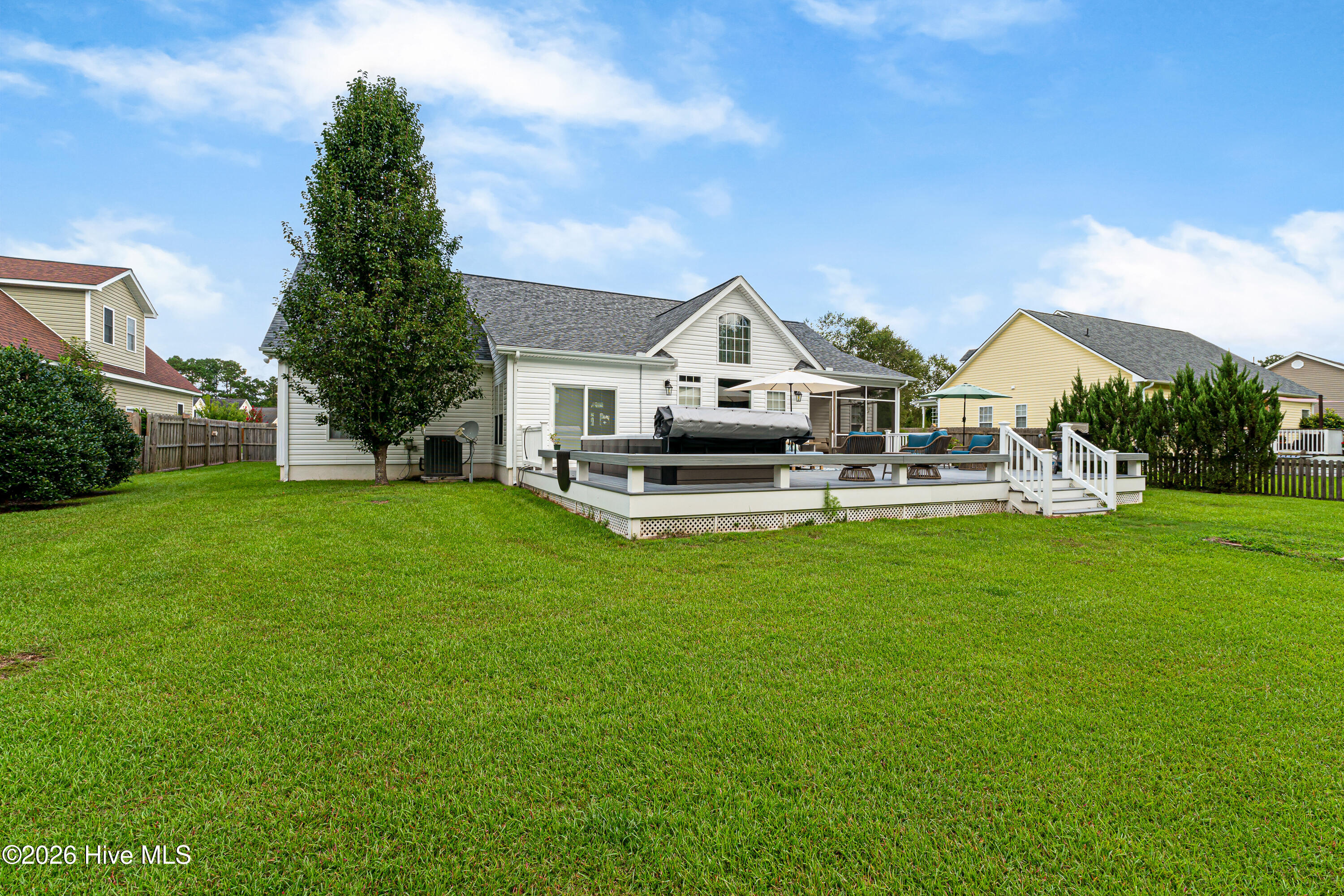 412 Waverly Court,Newport
