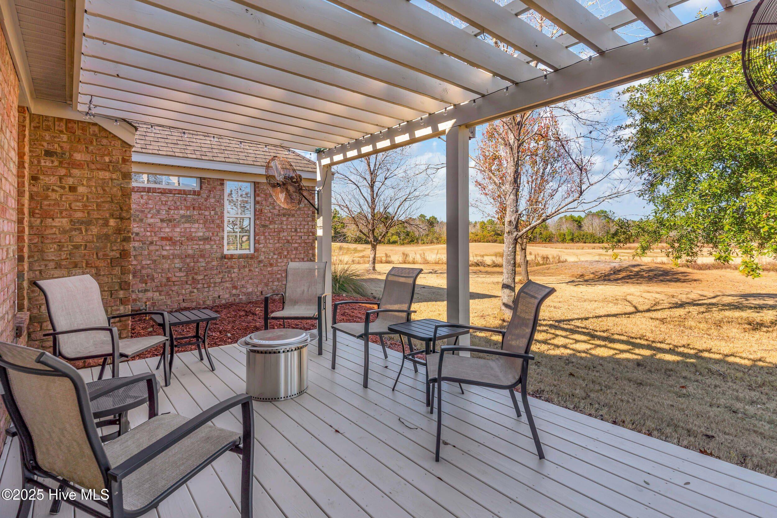 100543526 | Photo 42