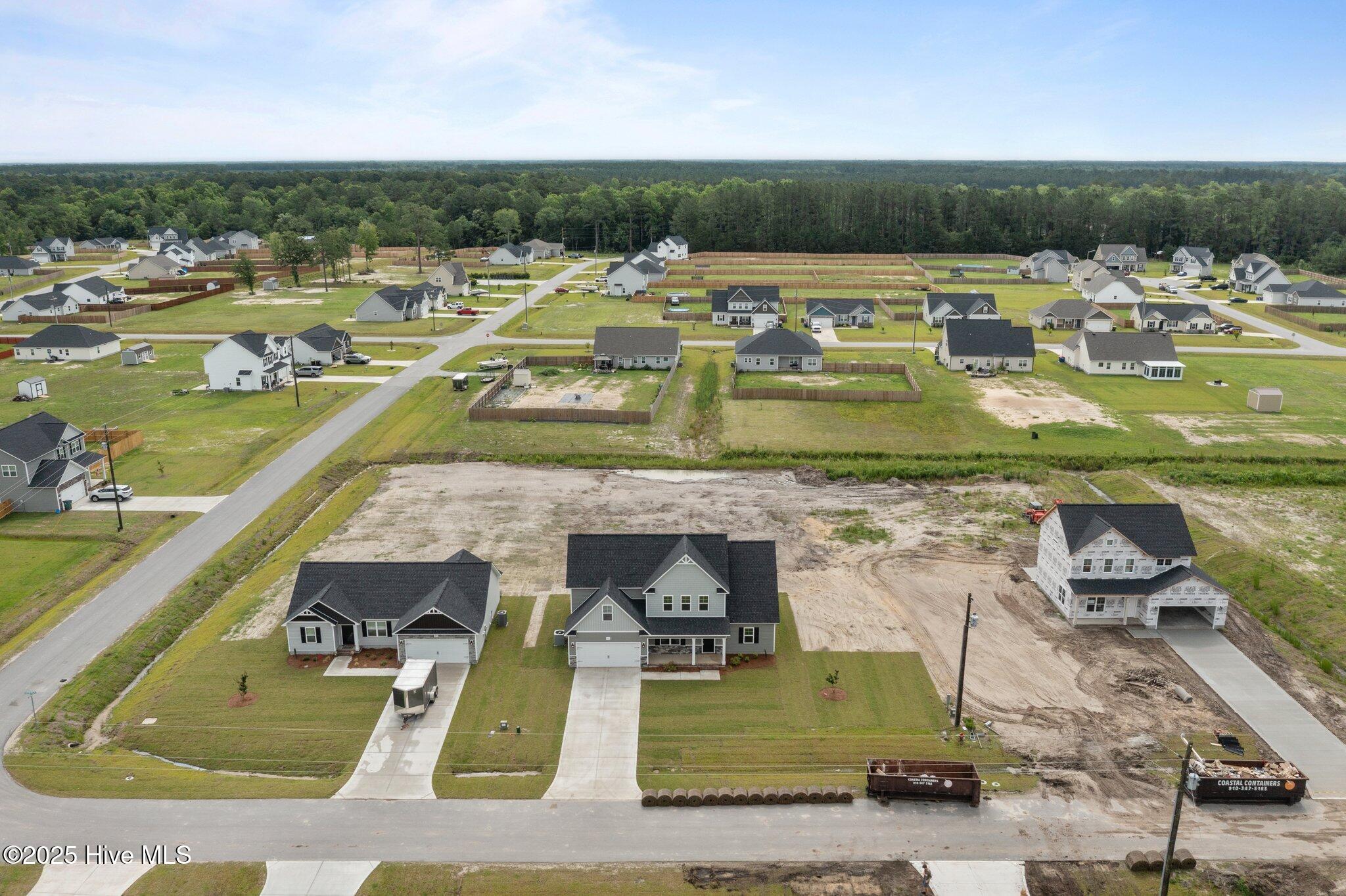 100511213 | Photo 14