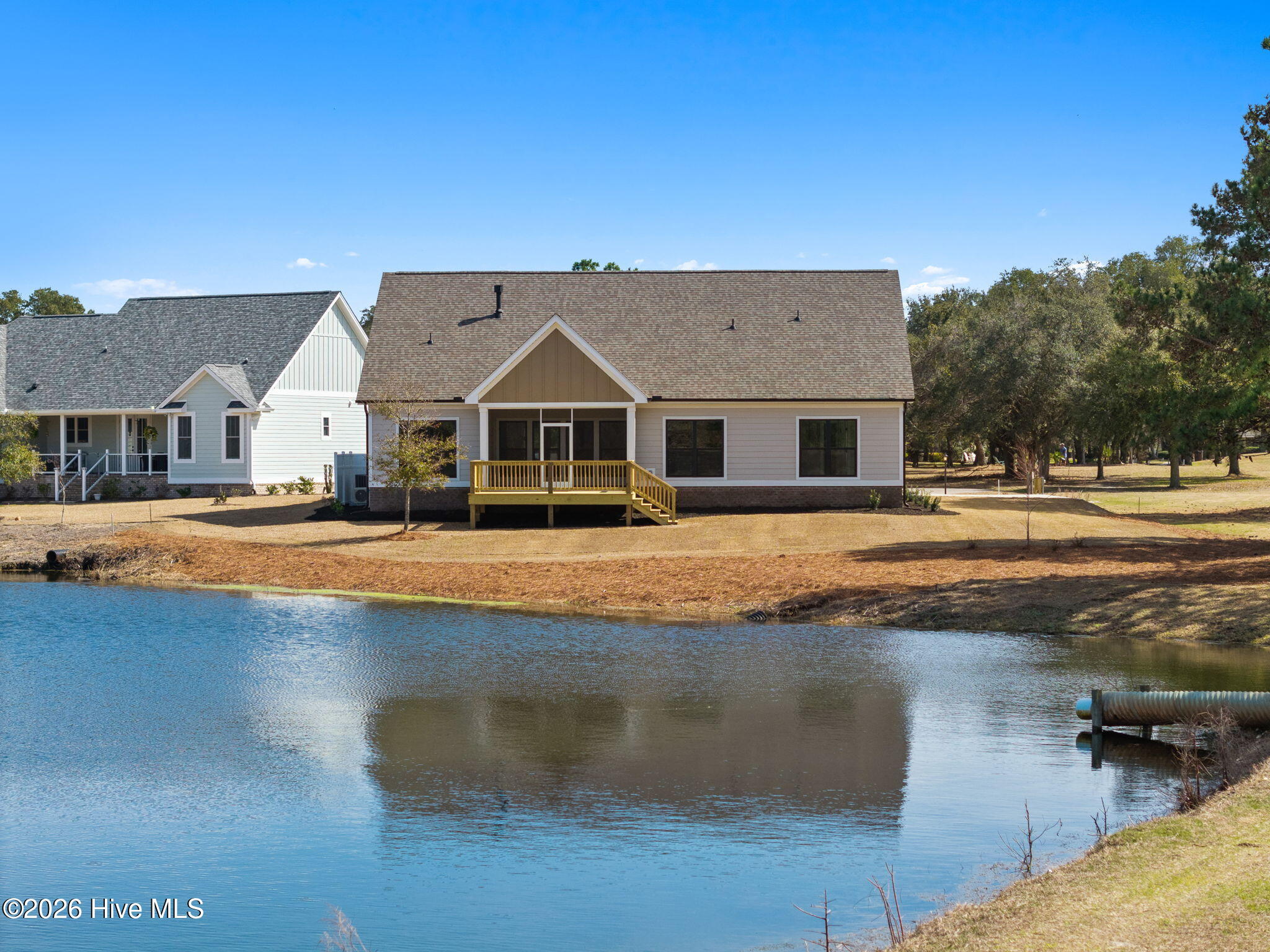 100537581 | Photo 26