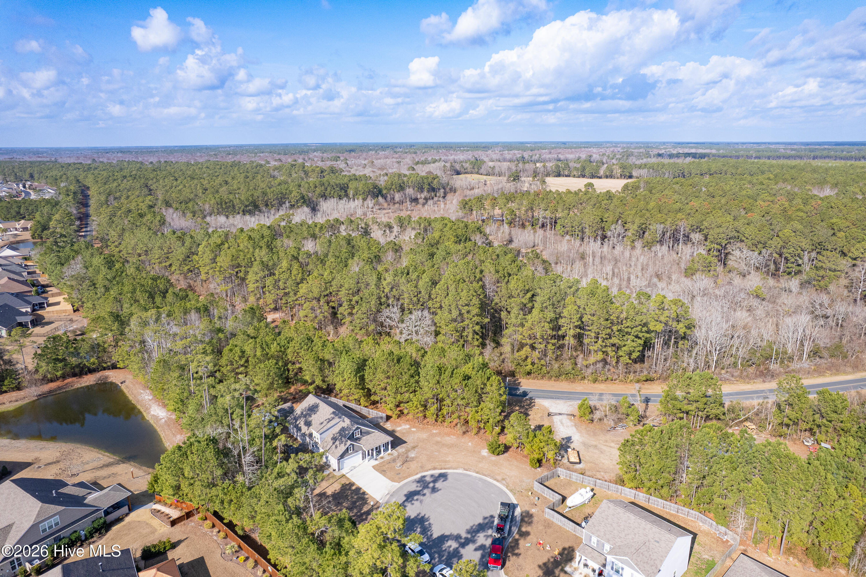 100549305 | Photo 45