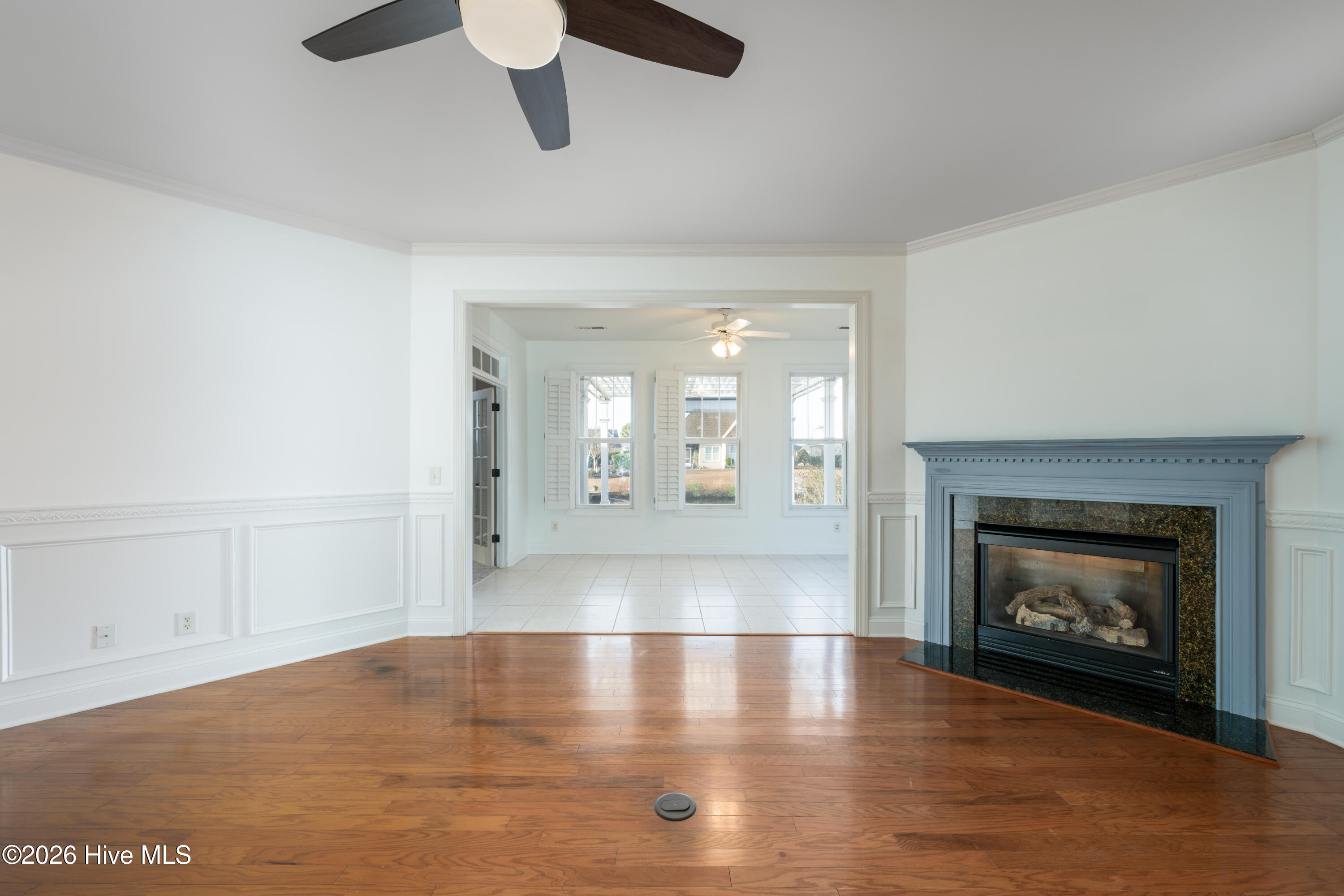 100548724 | Photo 17