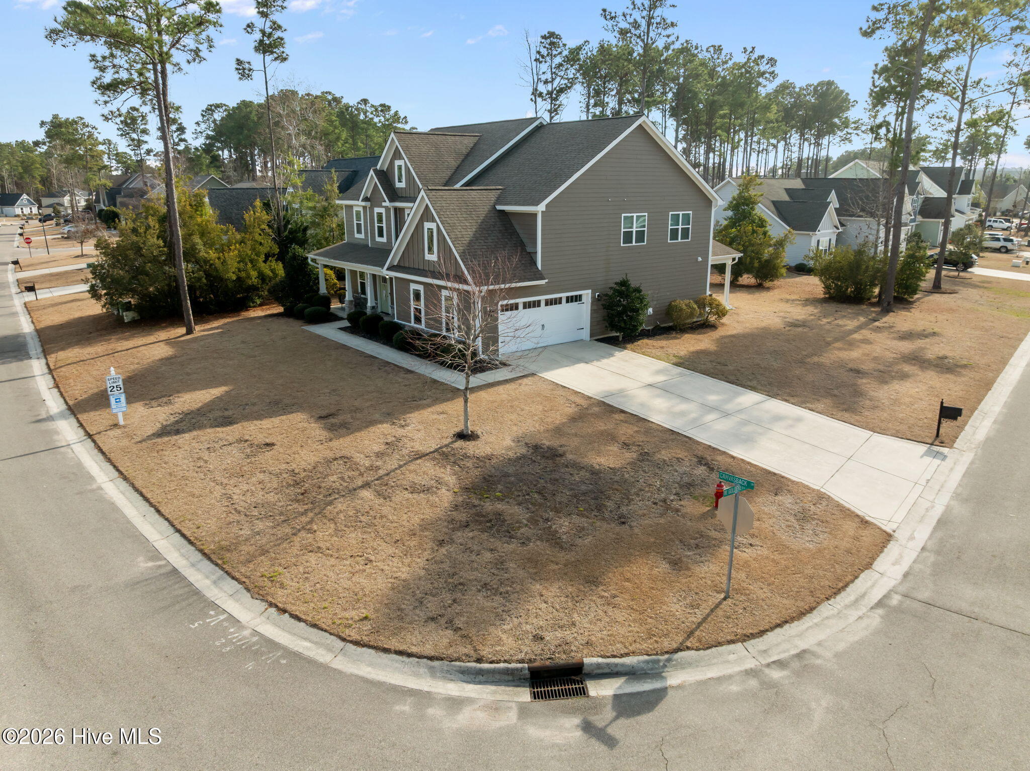 100556667 | Photo 52