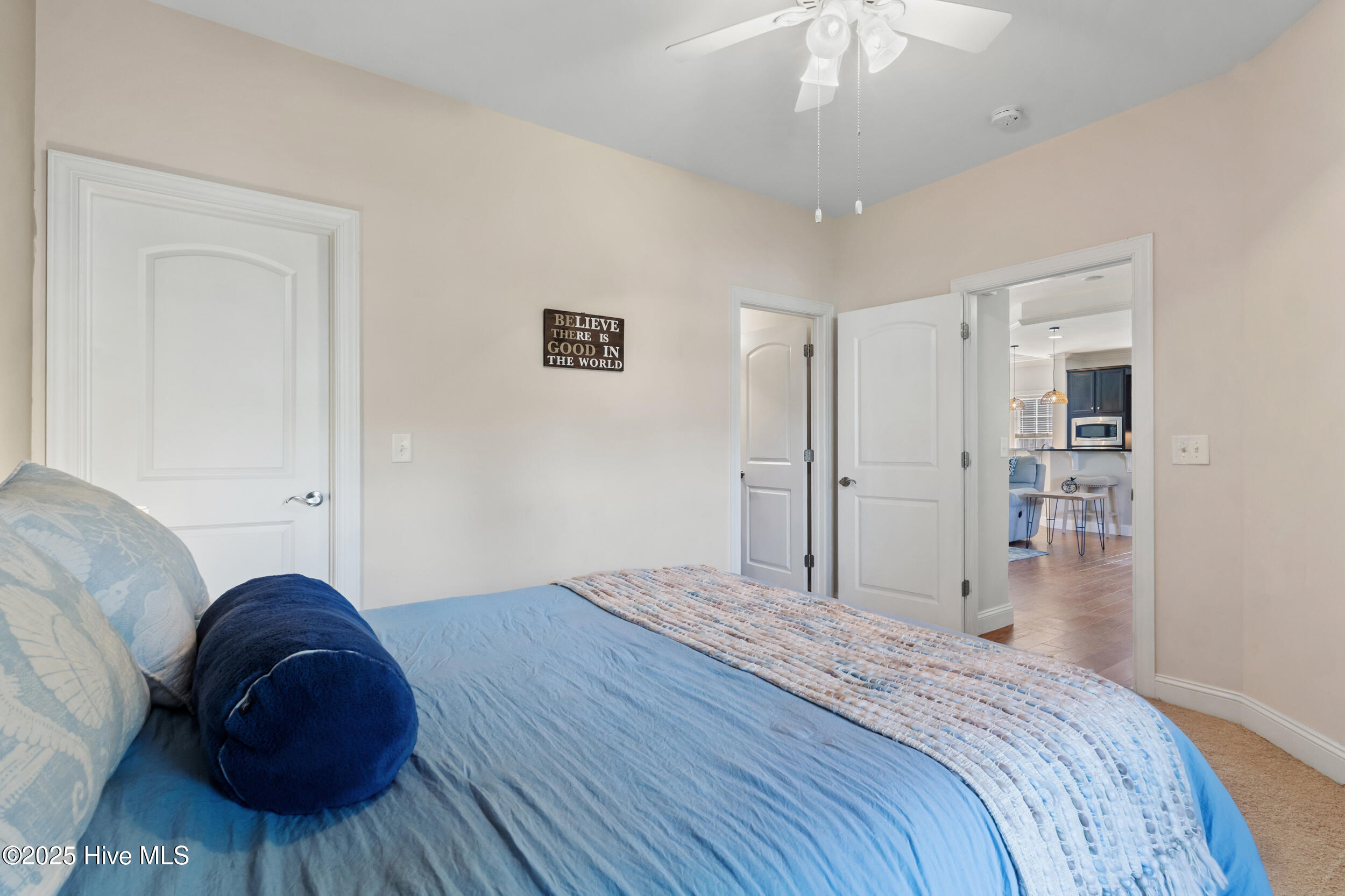 100506544 | Photo 29